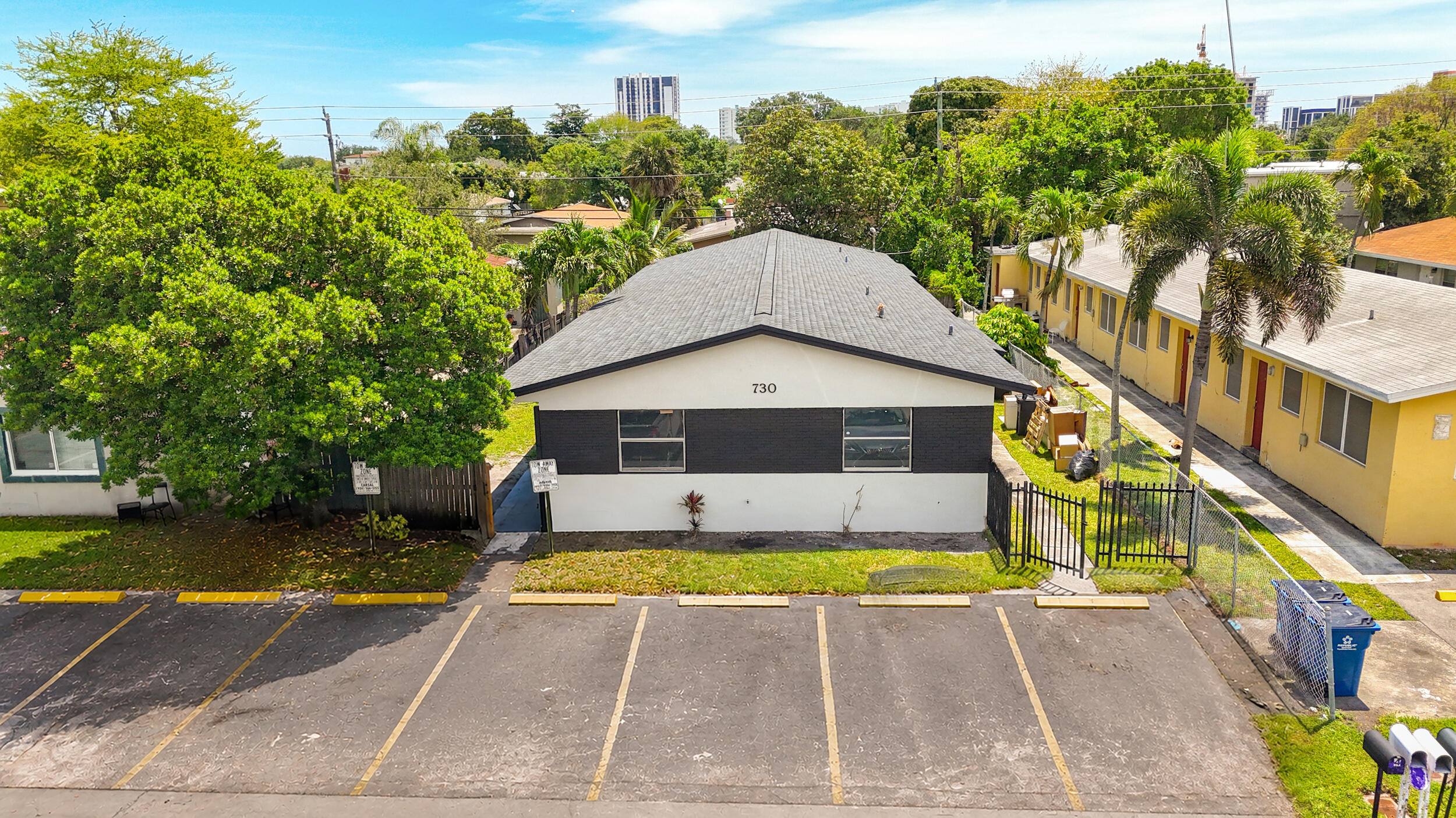 main property photo 22