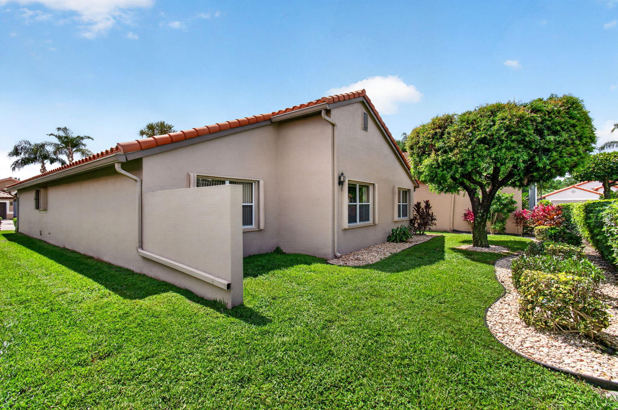 main property photo 59