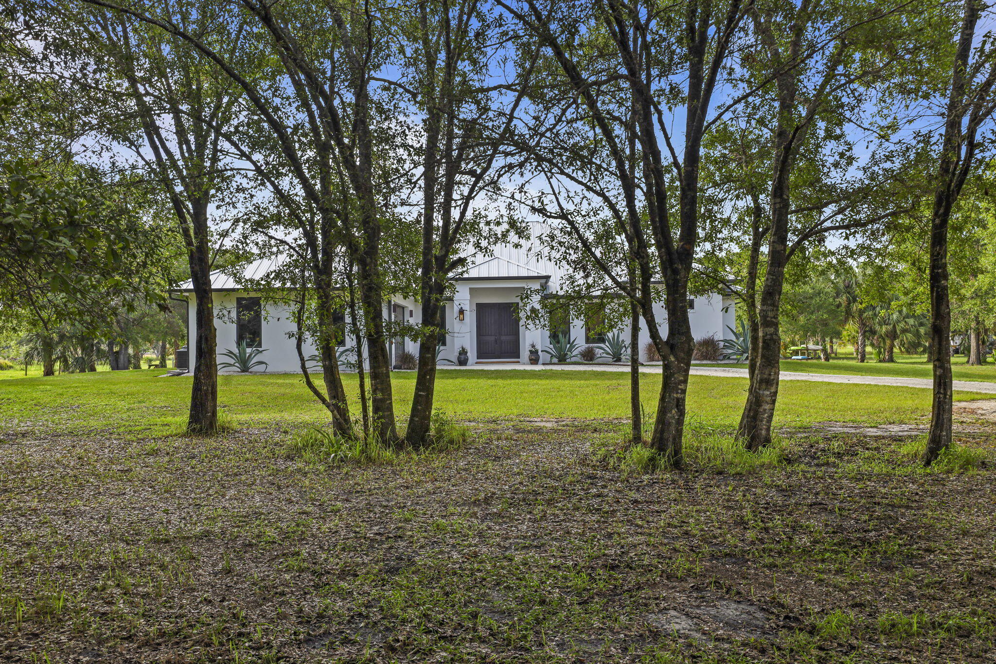 main property photo 51