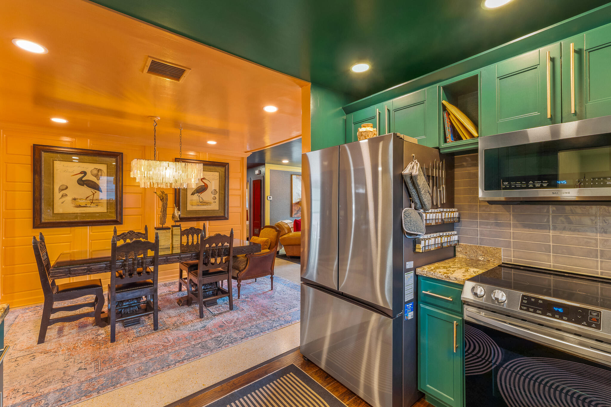 main property photo 13