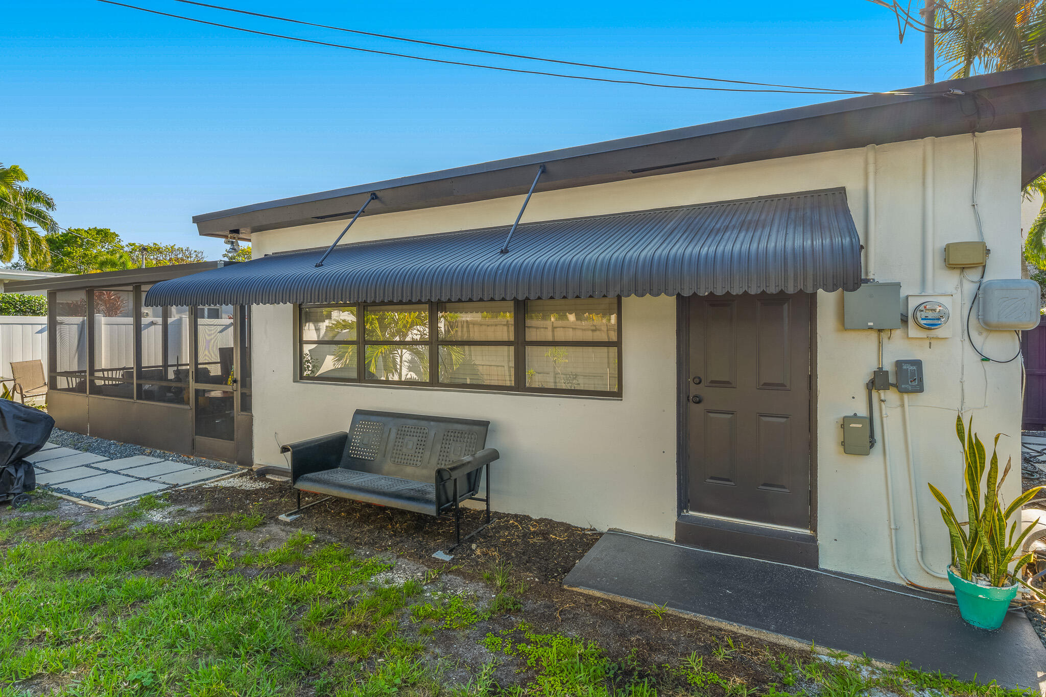 main property photo 21