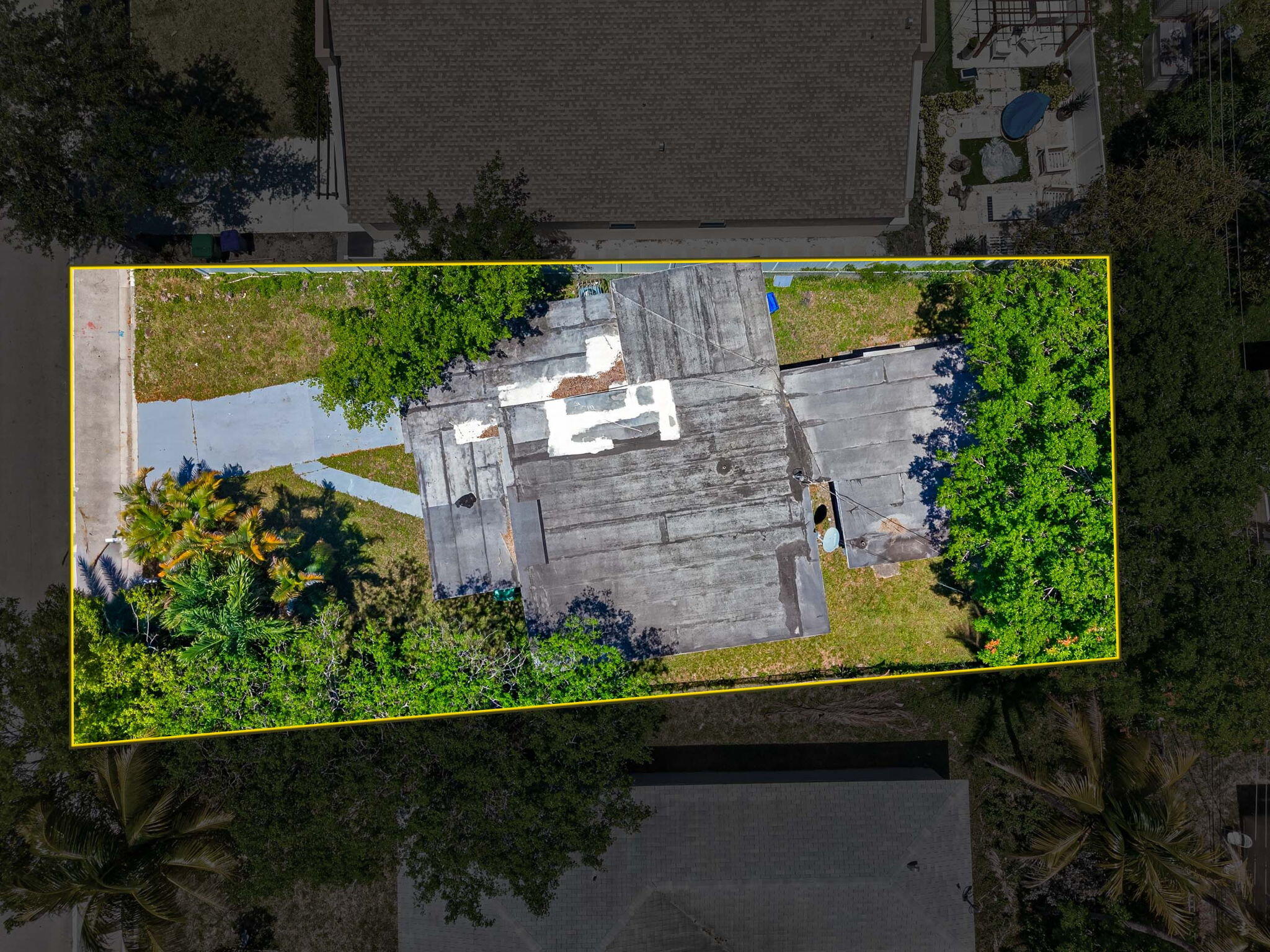 main property photo 19