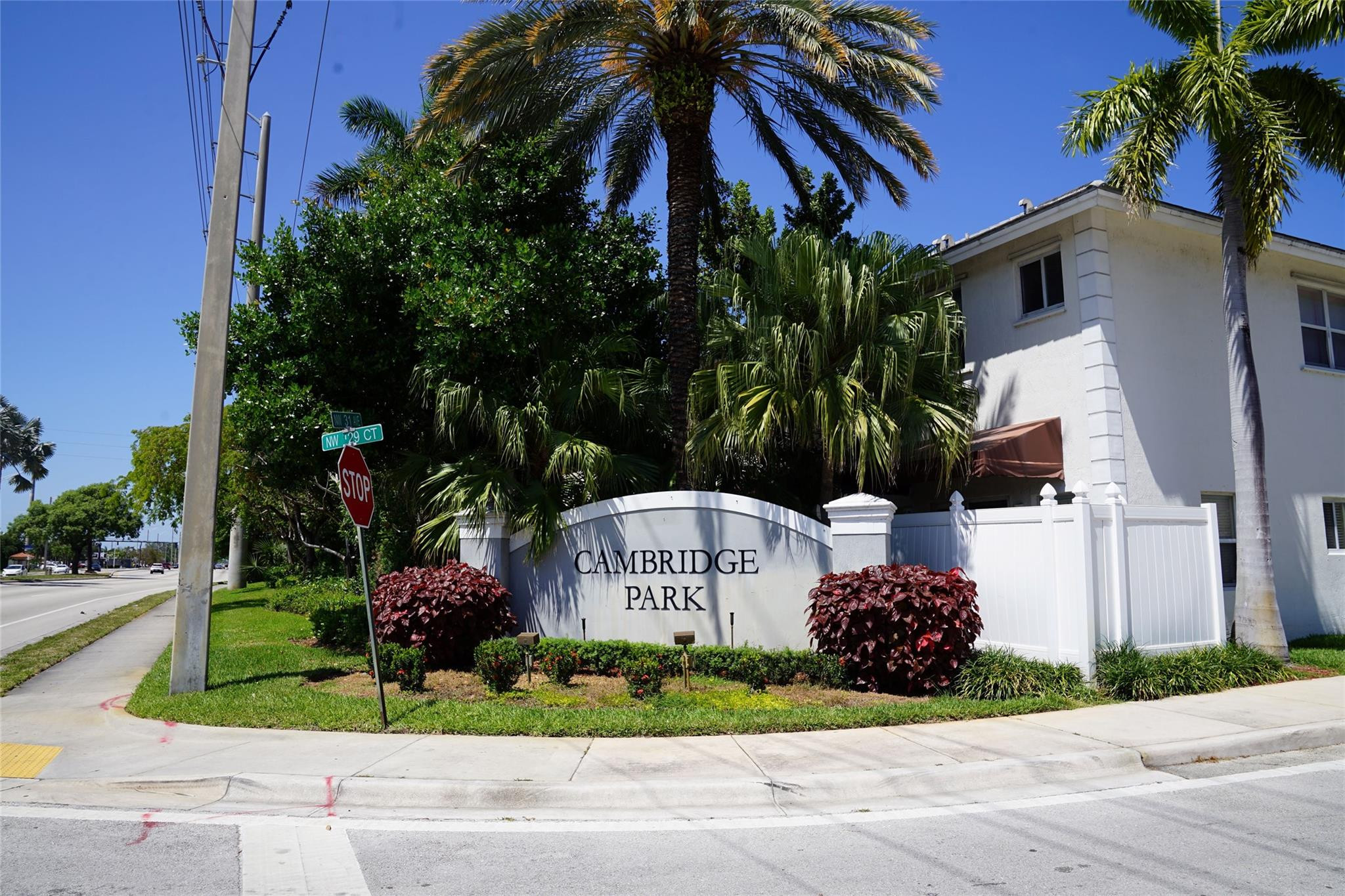 main property photo 32