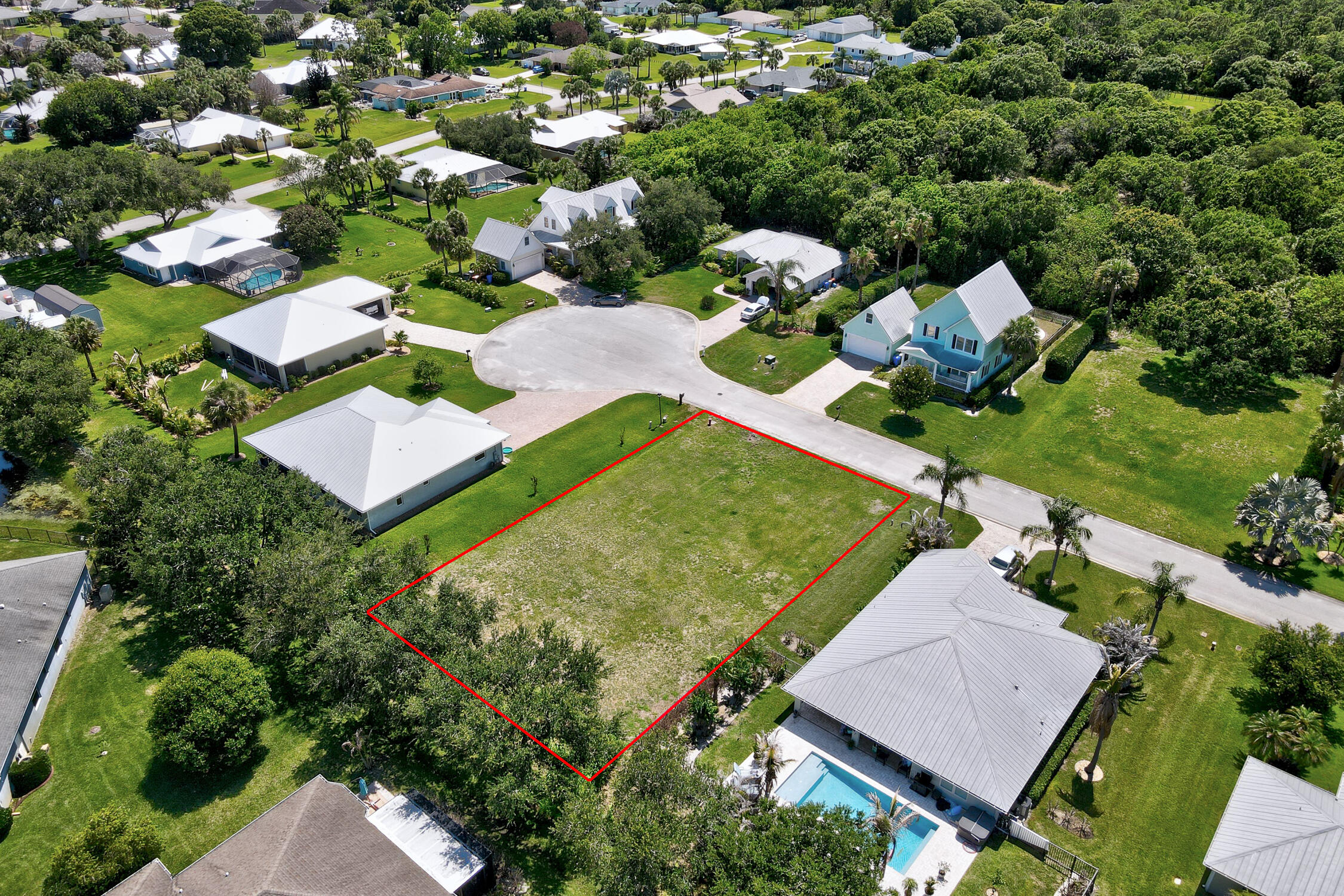 main property photo 9