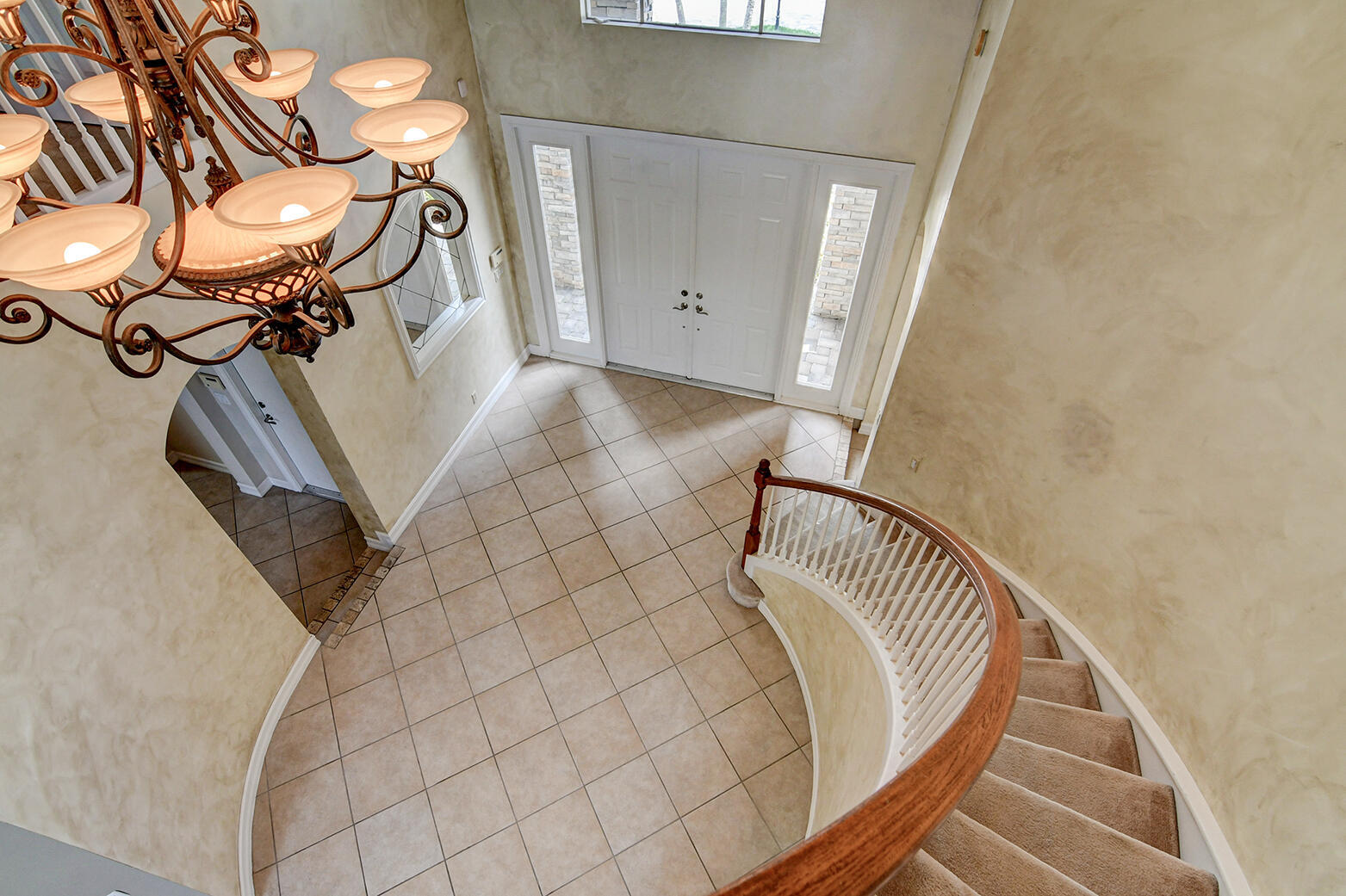 main property photo 27