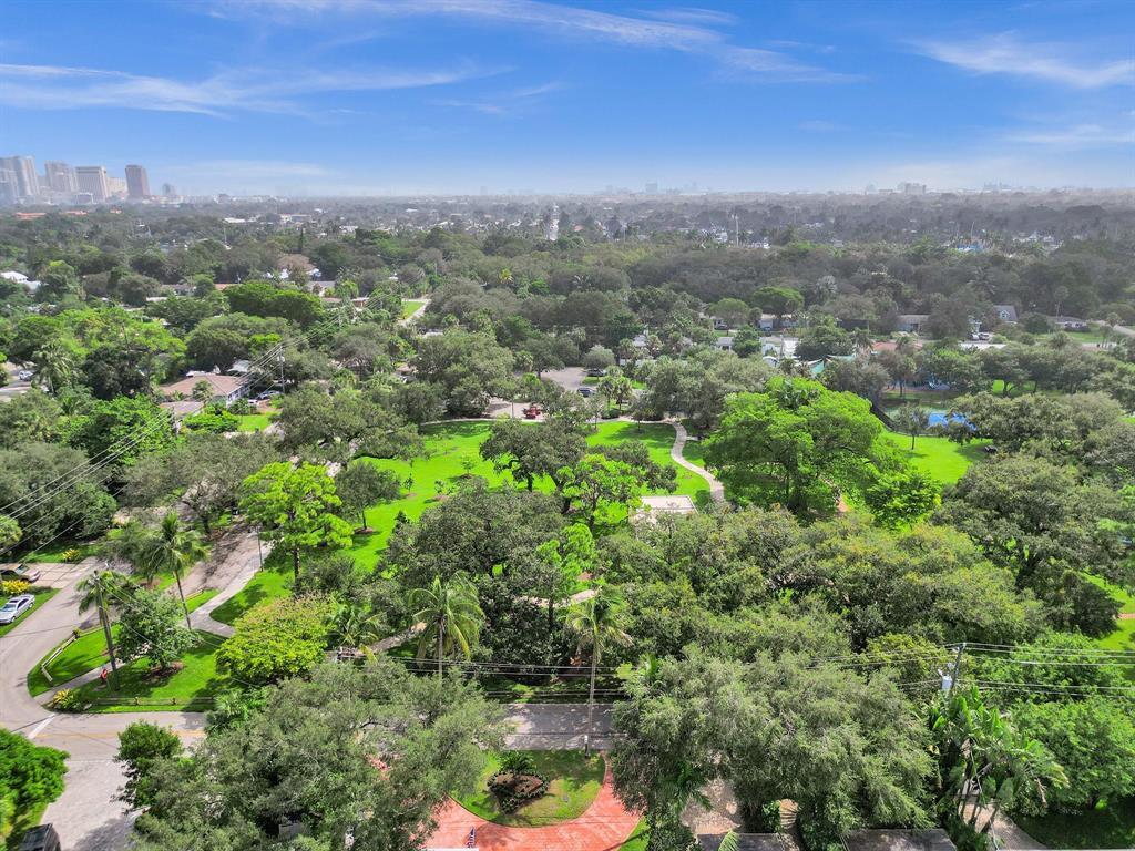 property viewer photo 25