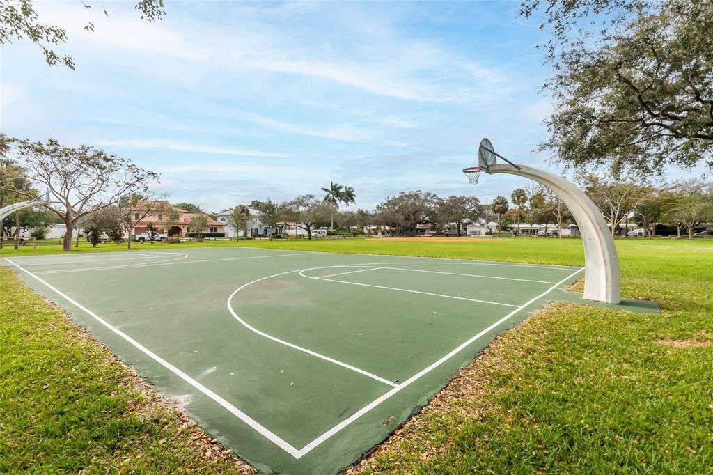 property viewer photo 31