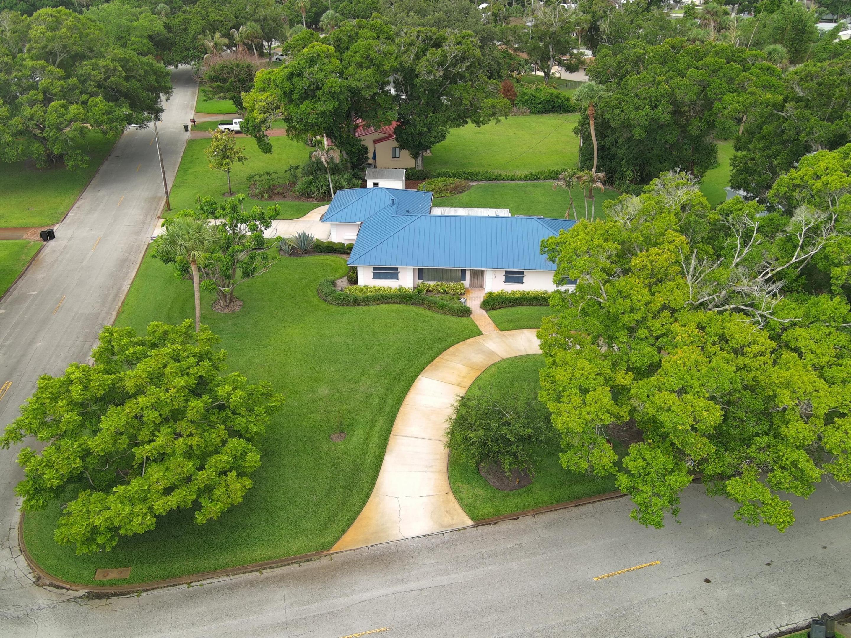 main property photo 38