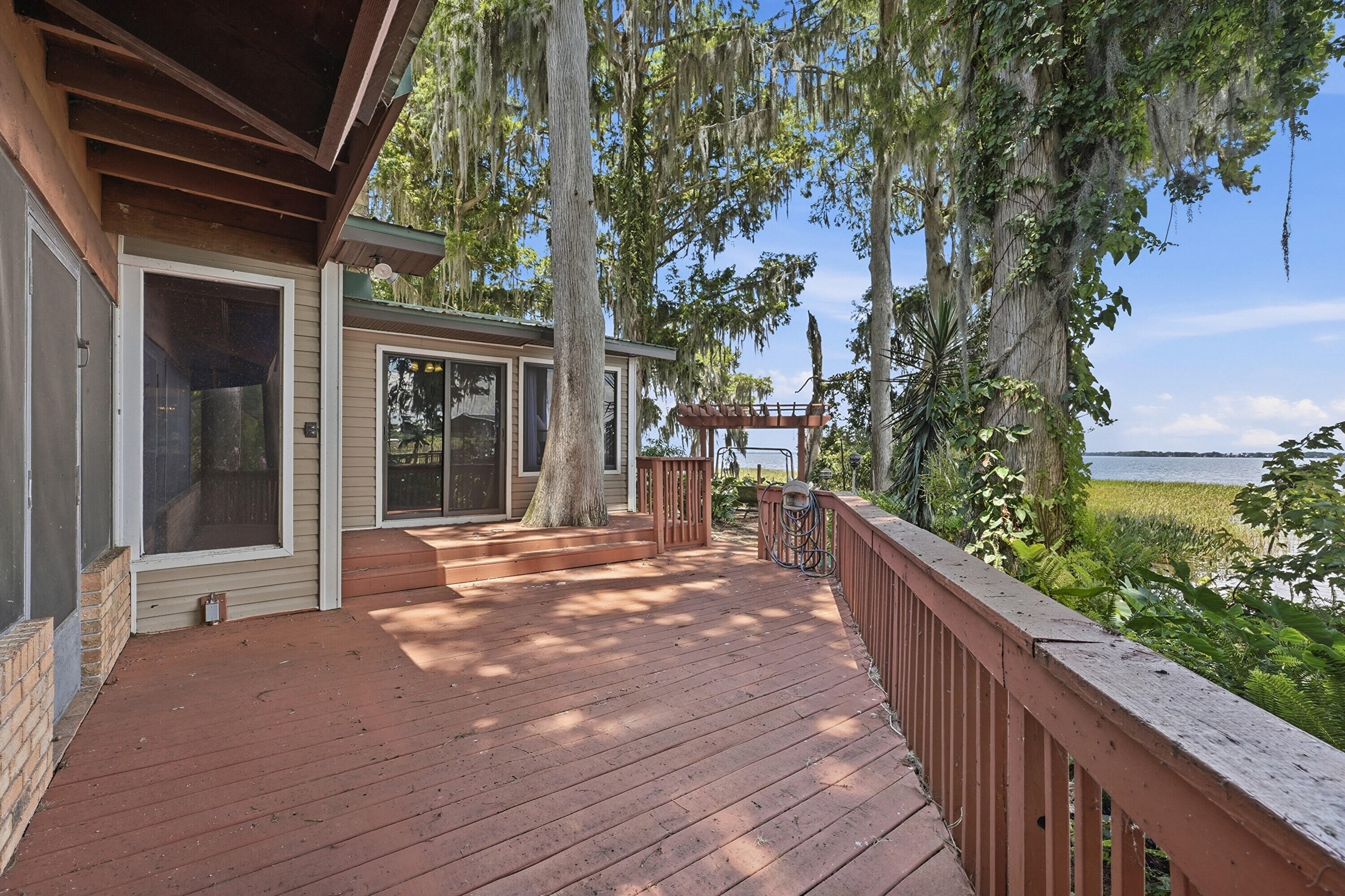 main property photo 42