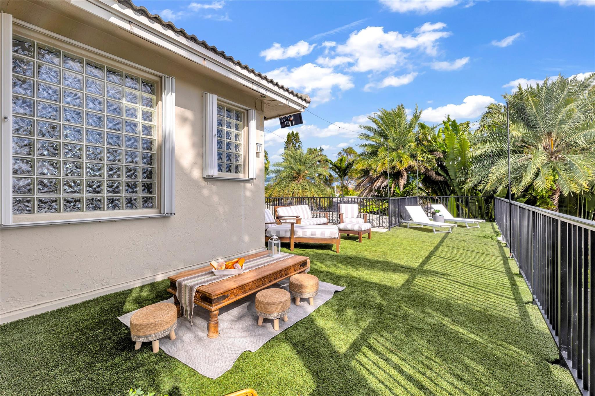 main property photo 75