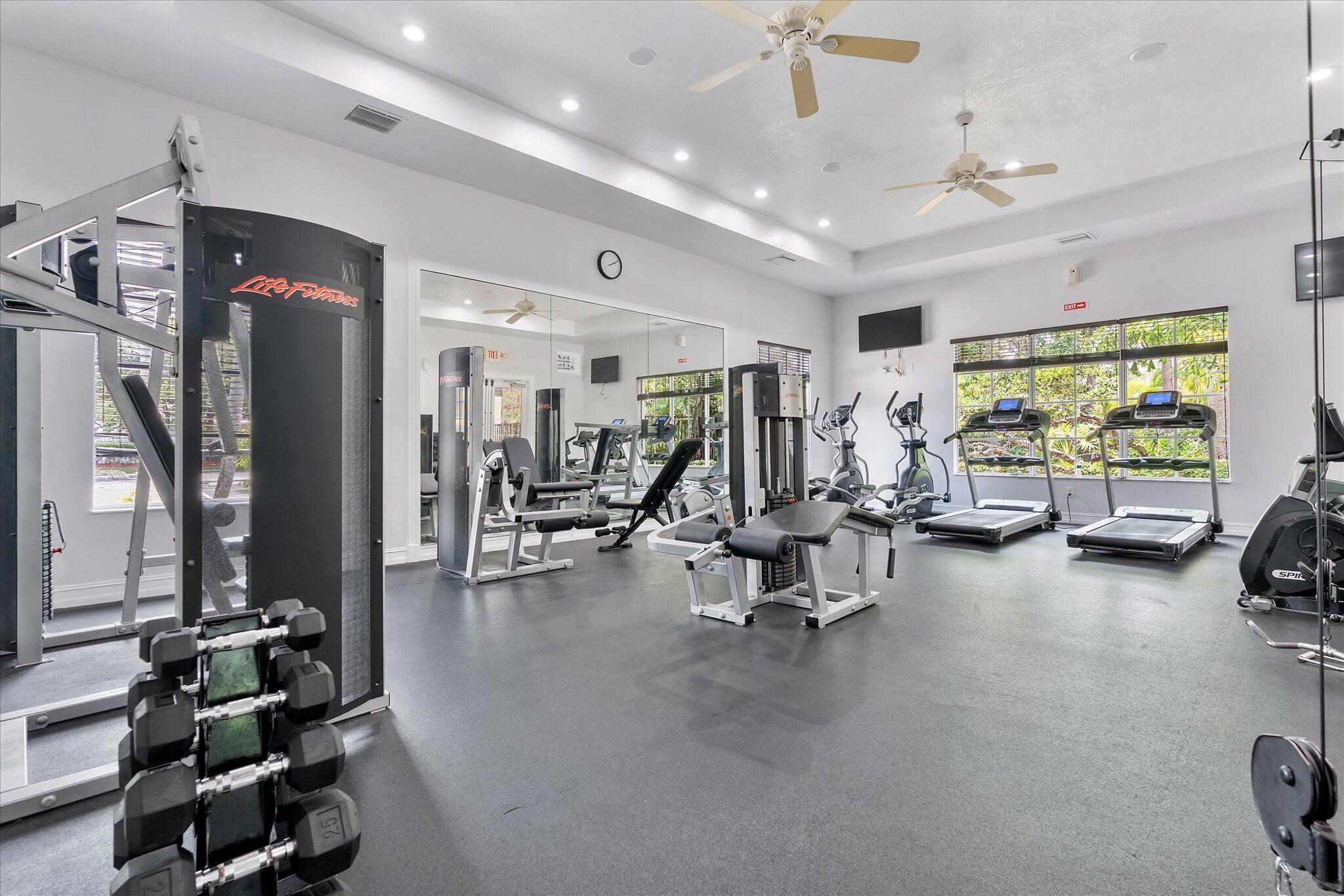 main property photo 25