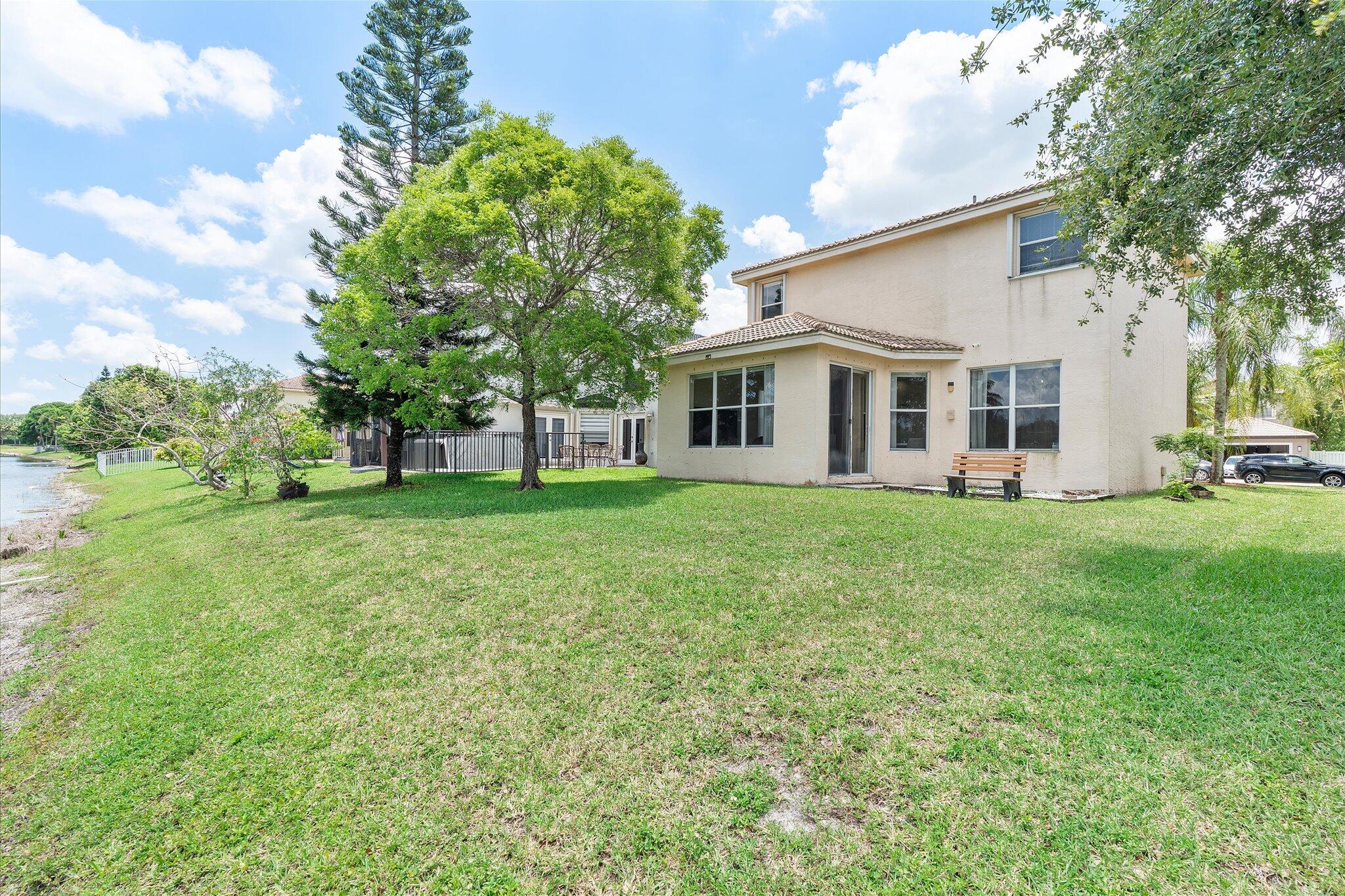 main property photo 30