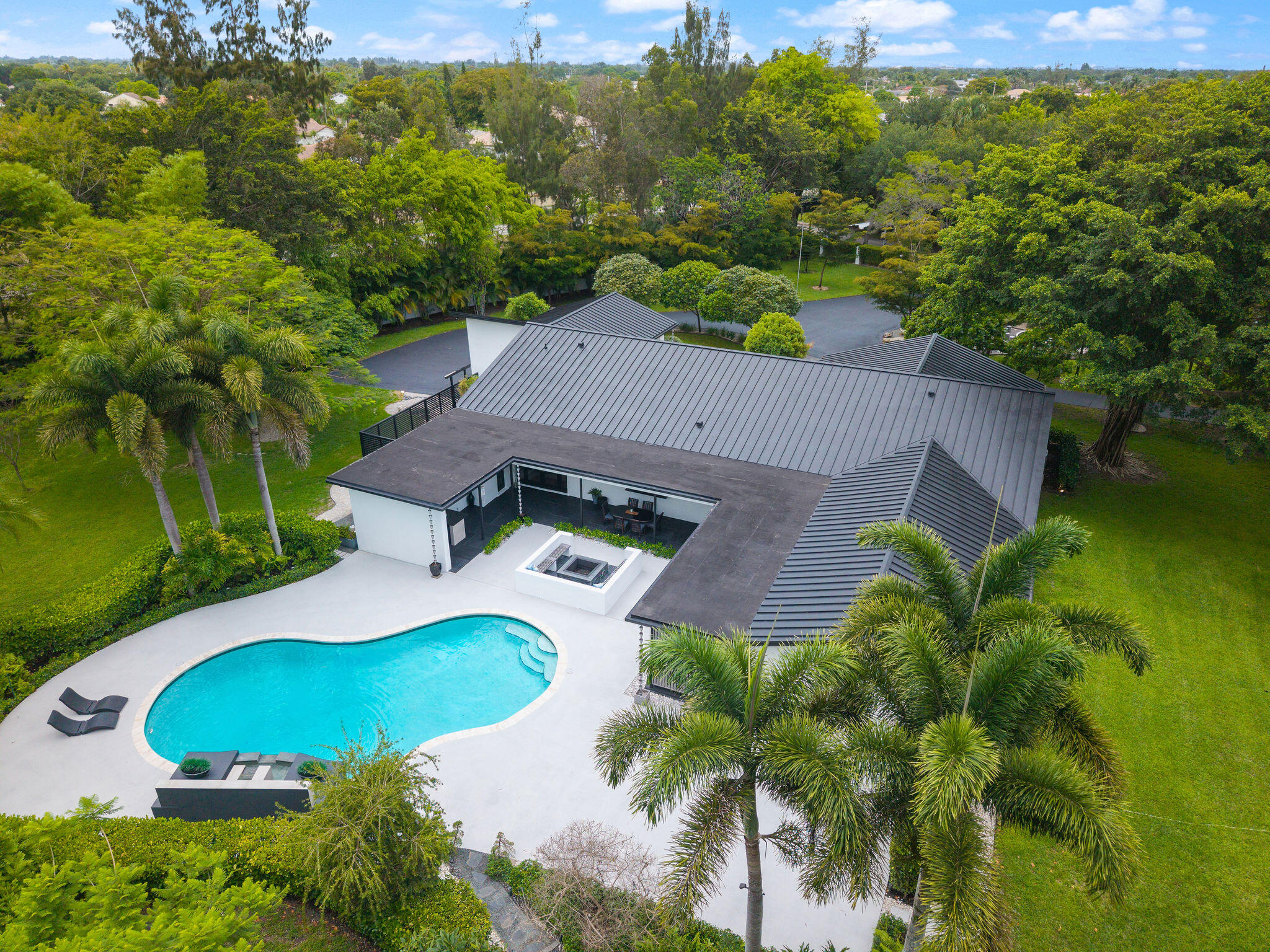 main property photo 91