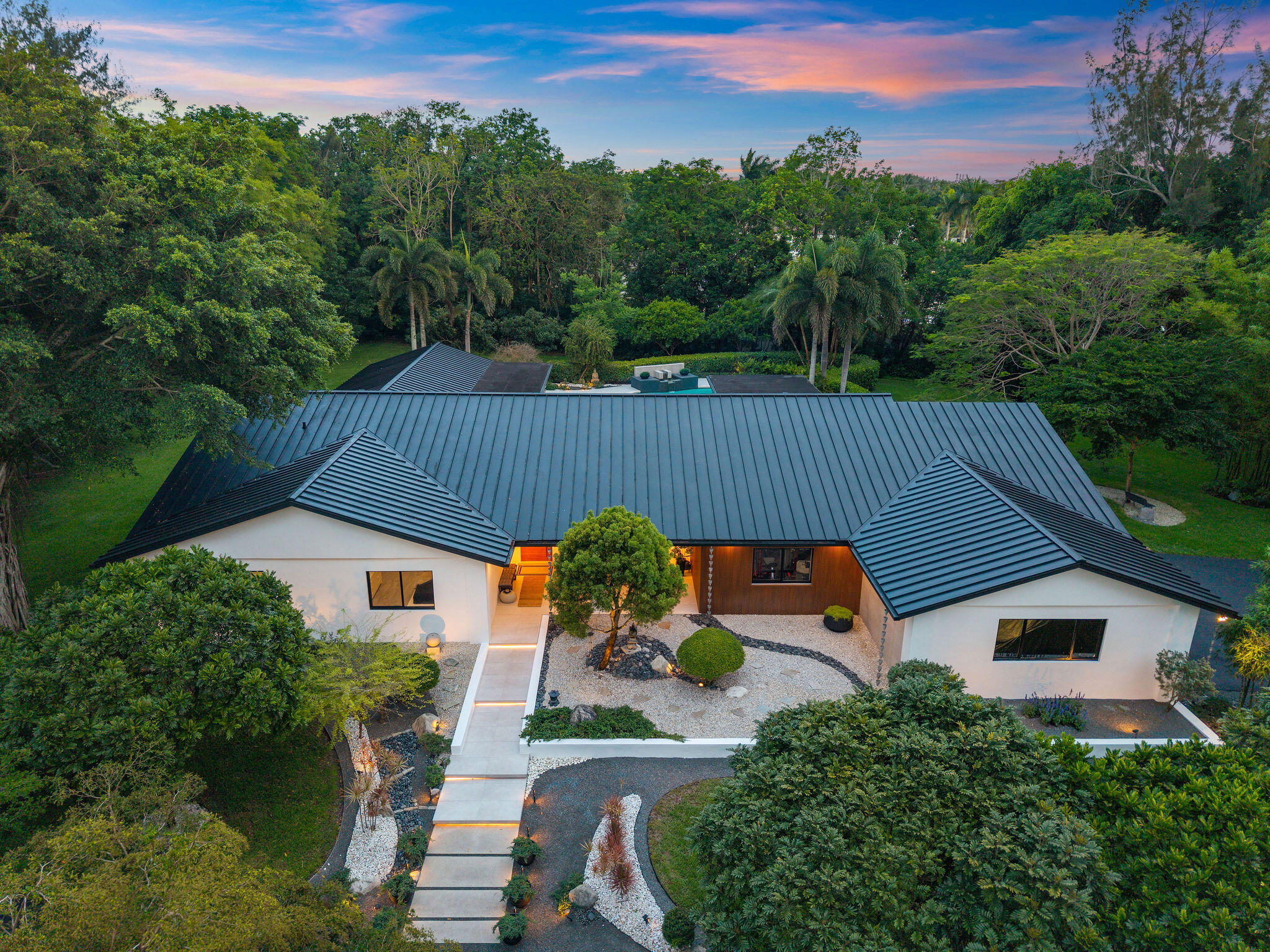main property photo 98