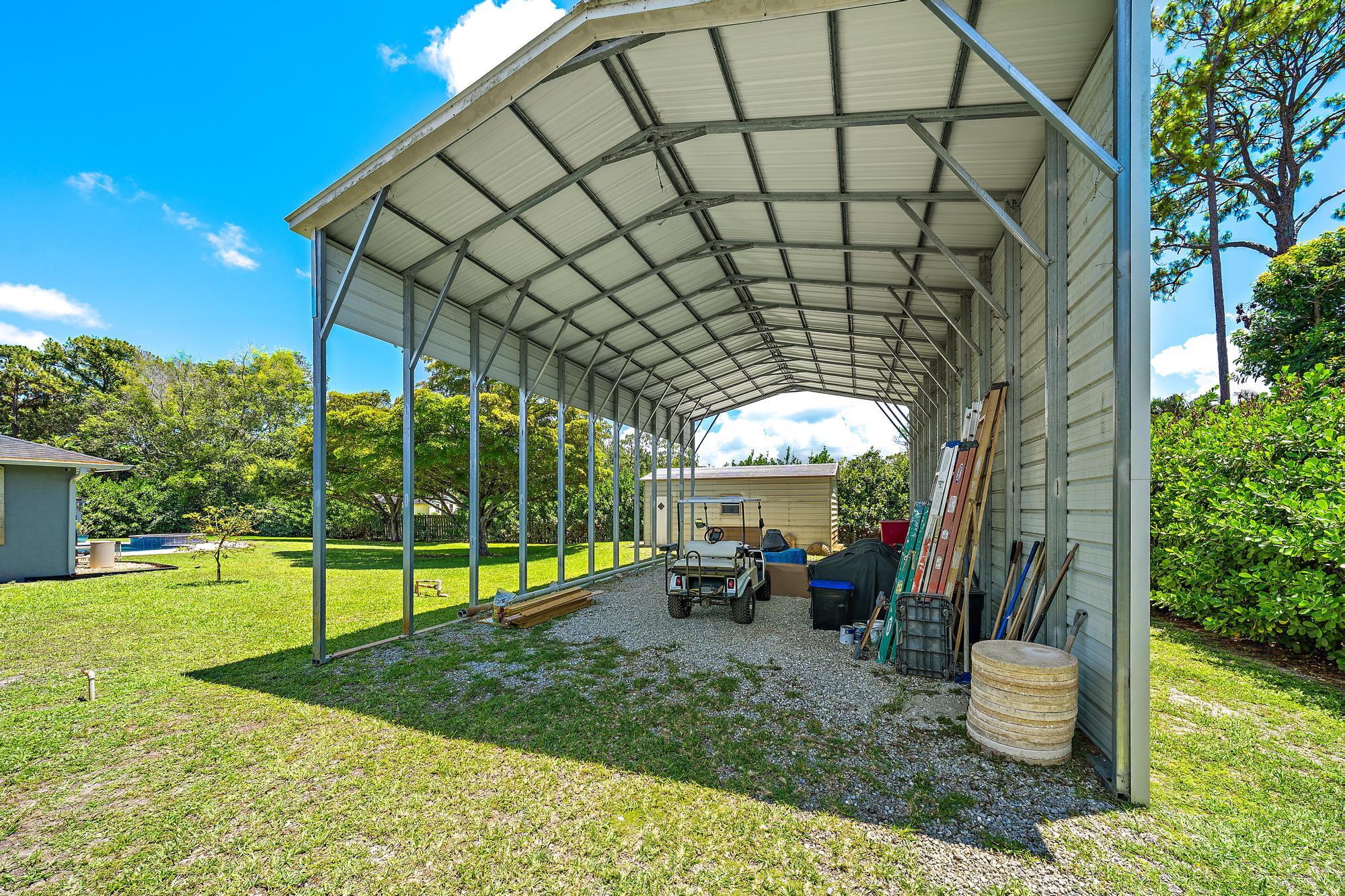 main property photo 40