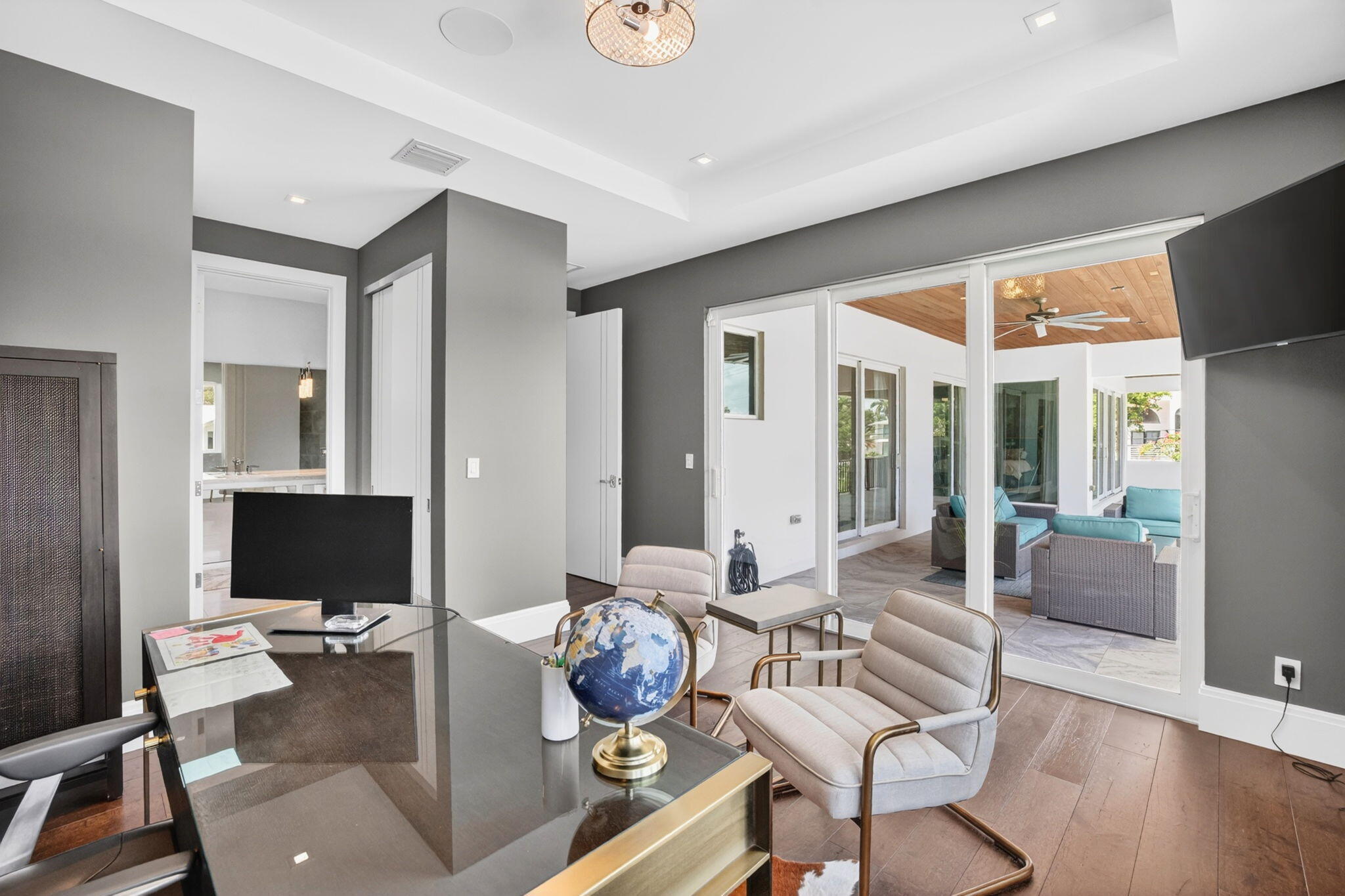 main property photo 64