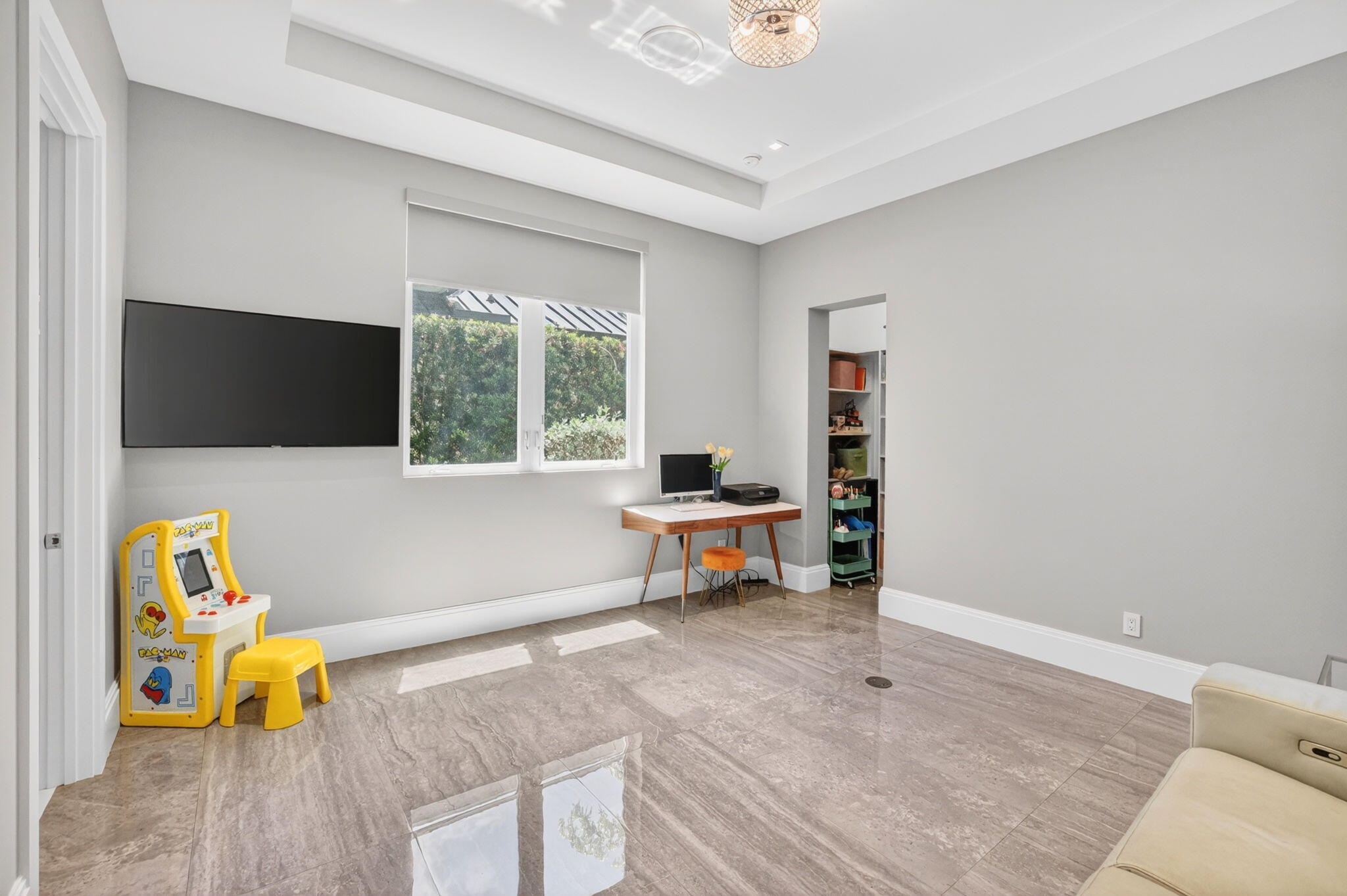 main property photo 67