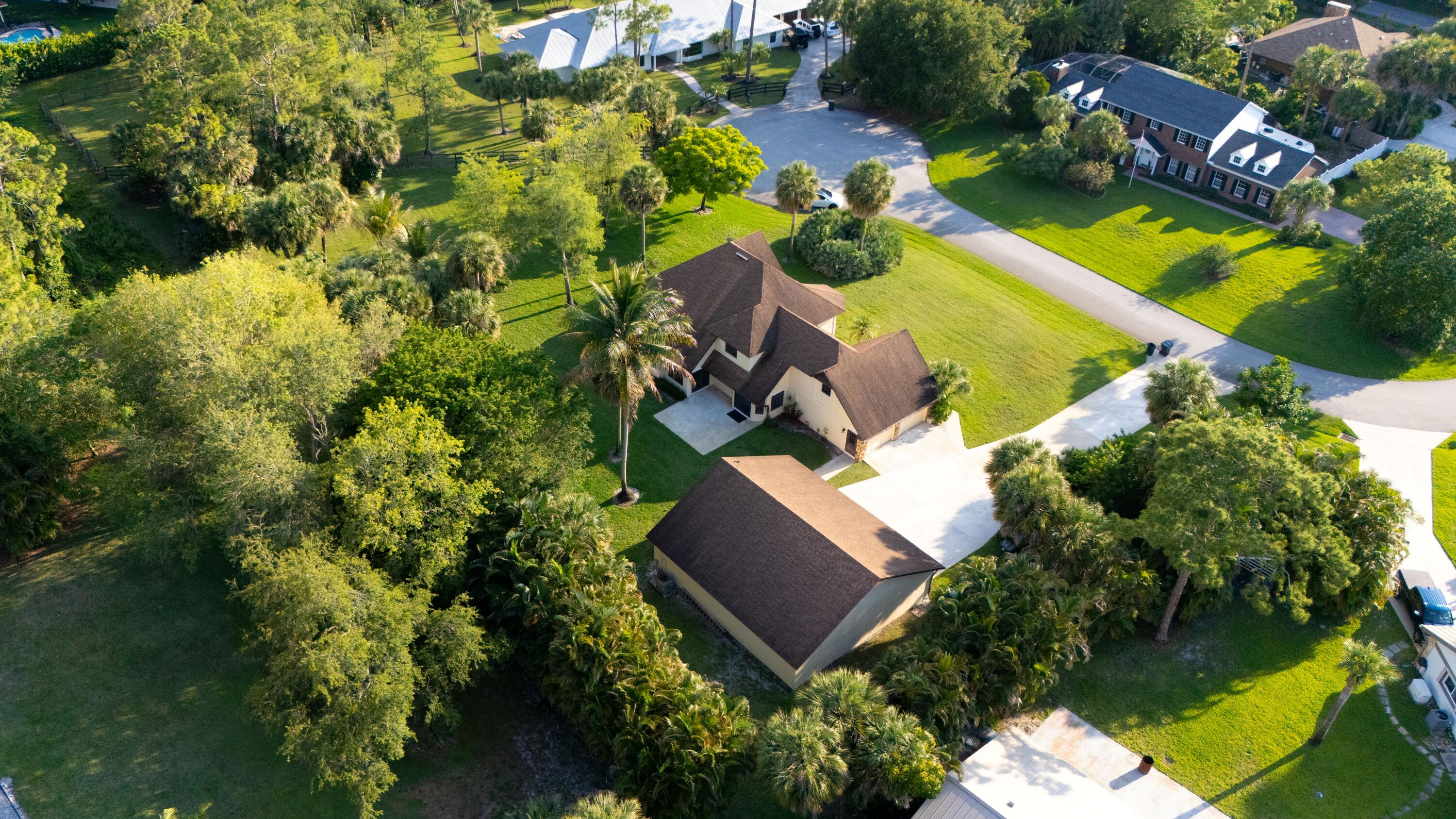 main property photo 26