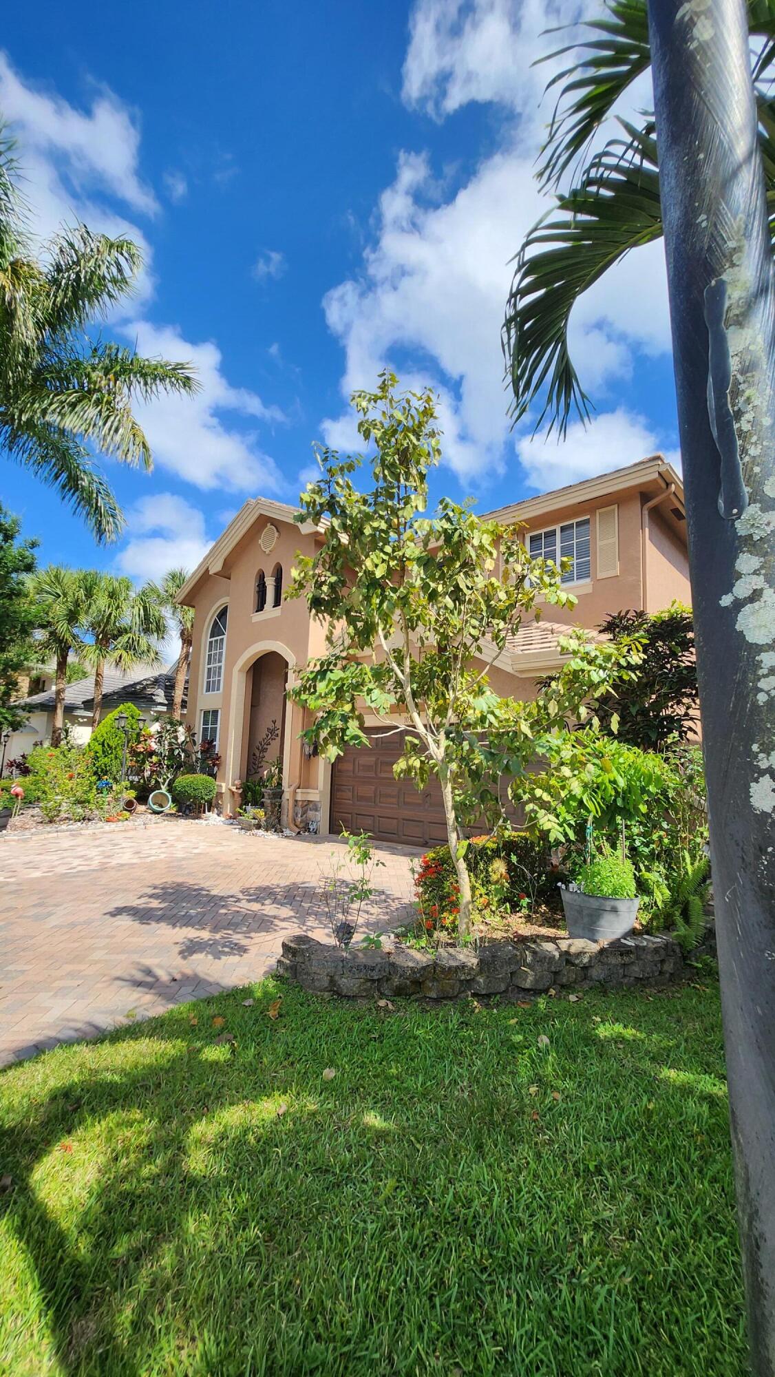 main property photo 48