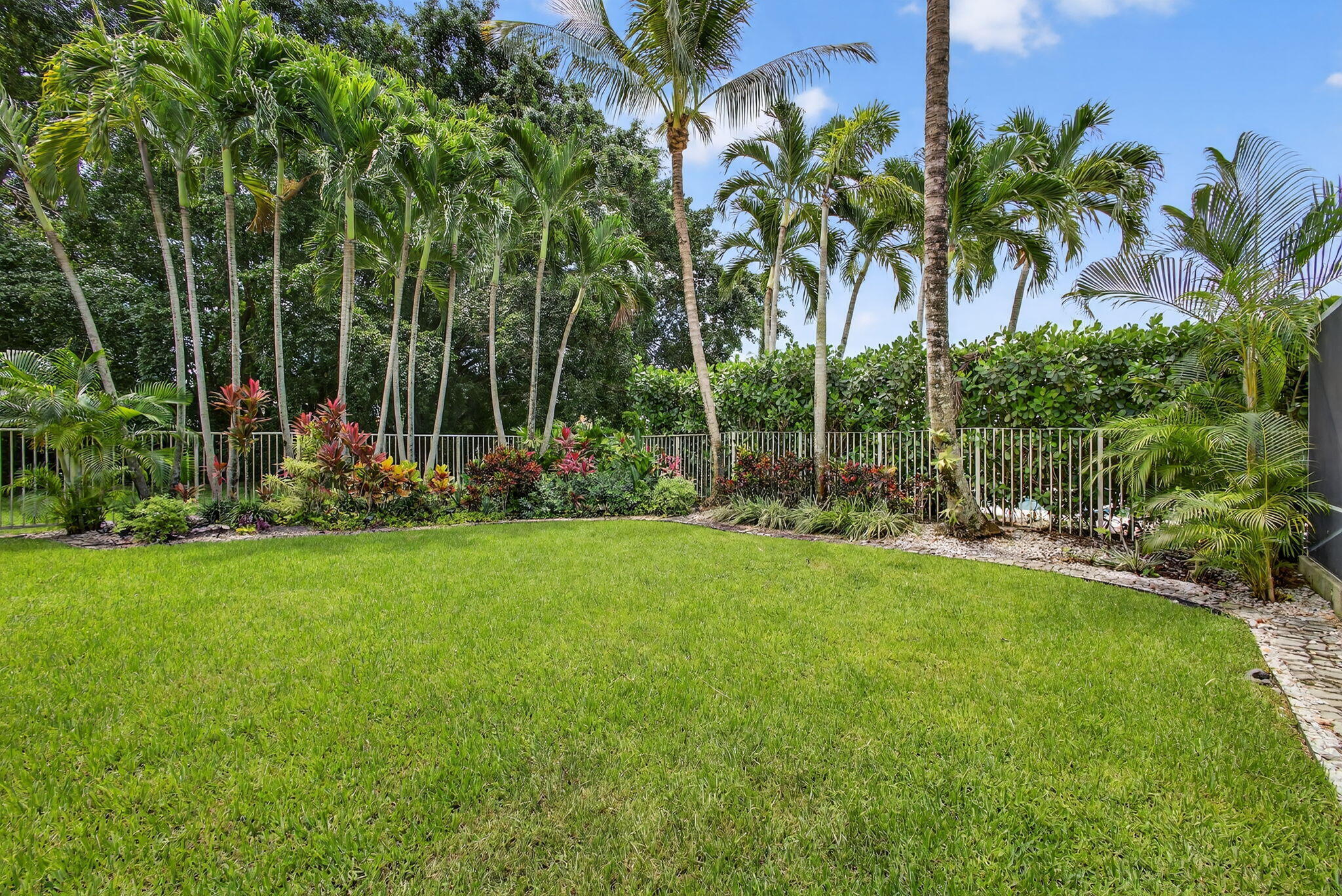 main property photo 87
