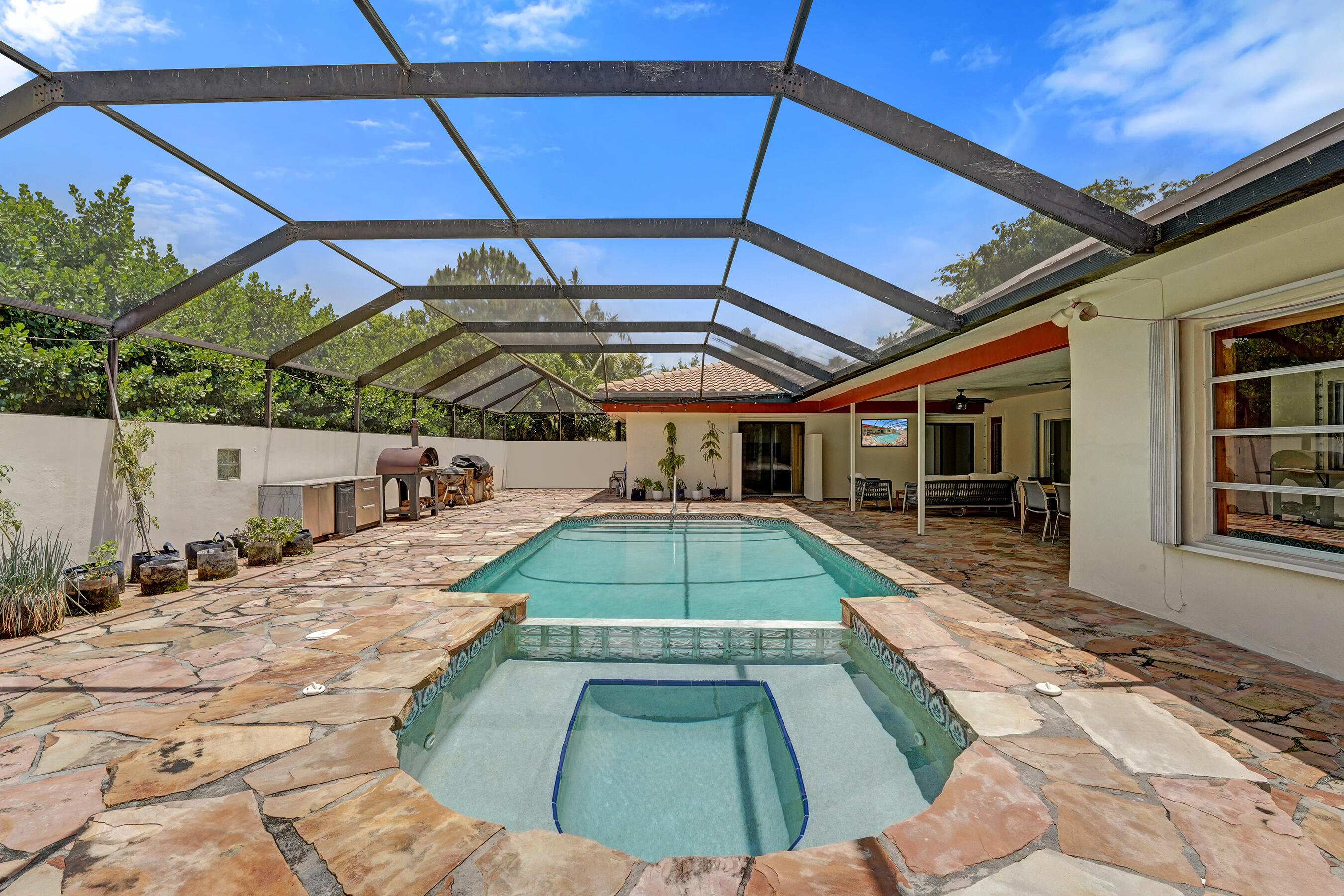 main property photo 65