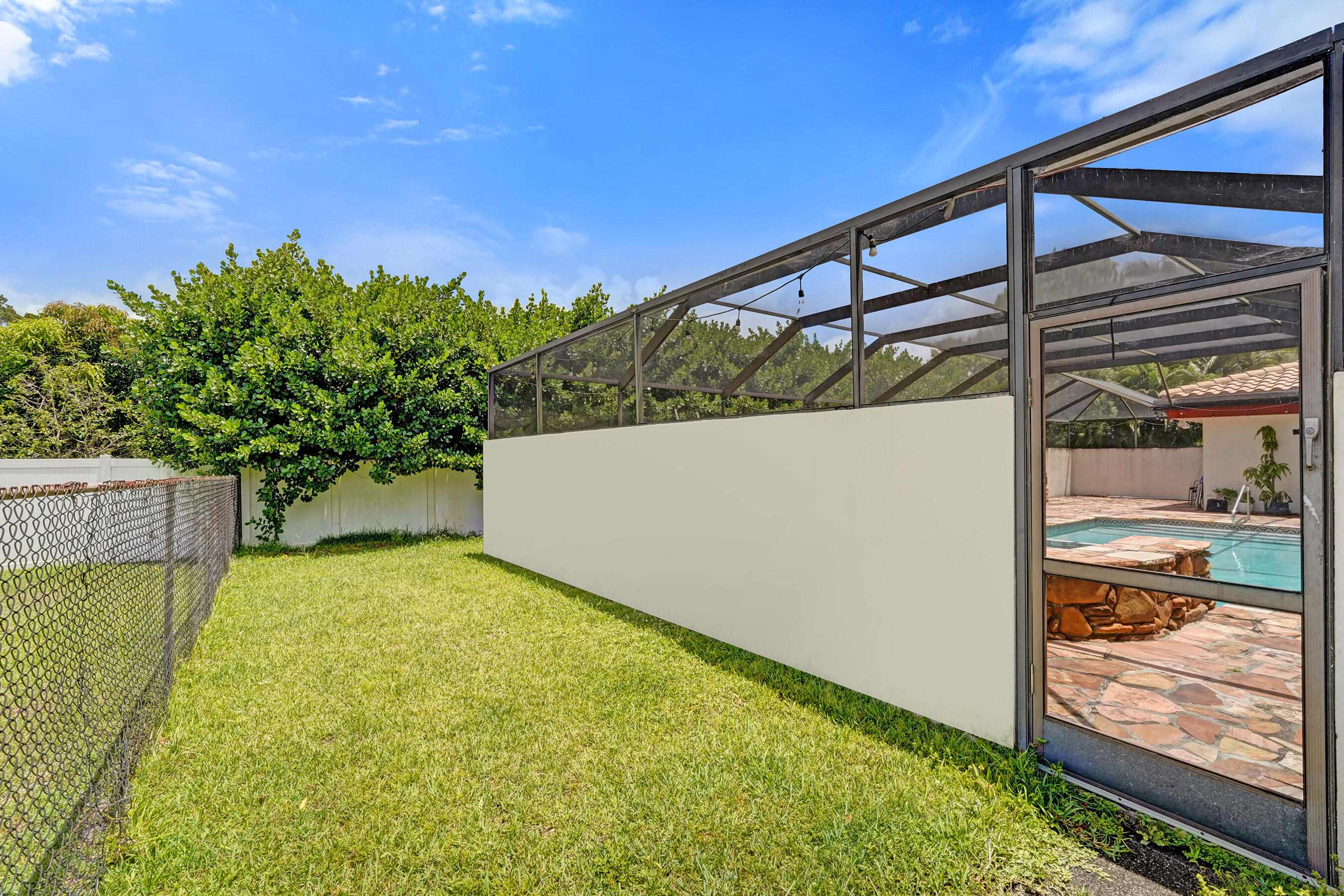 main property photo 68