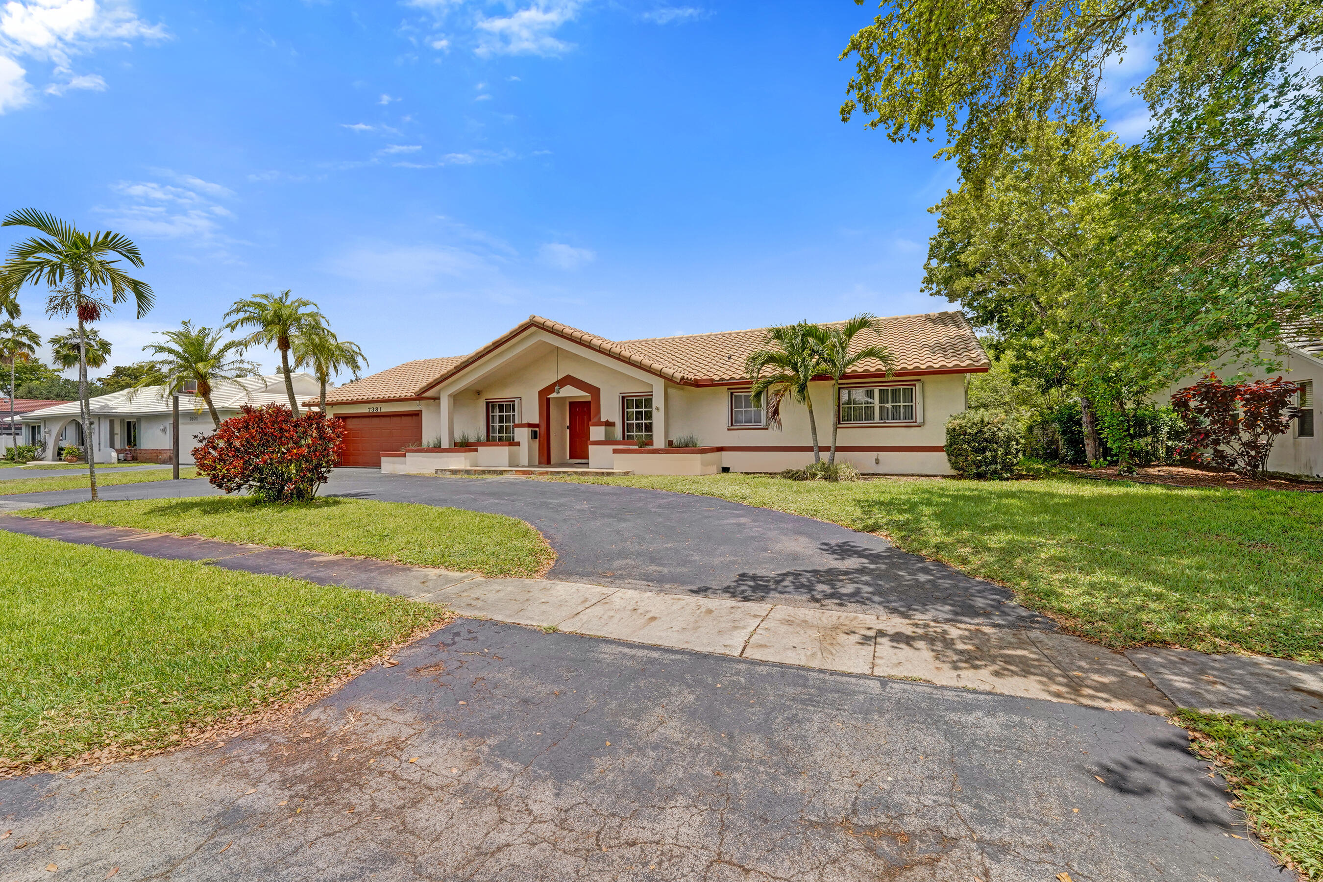 main property photo 73