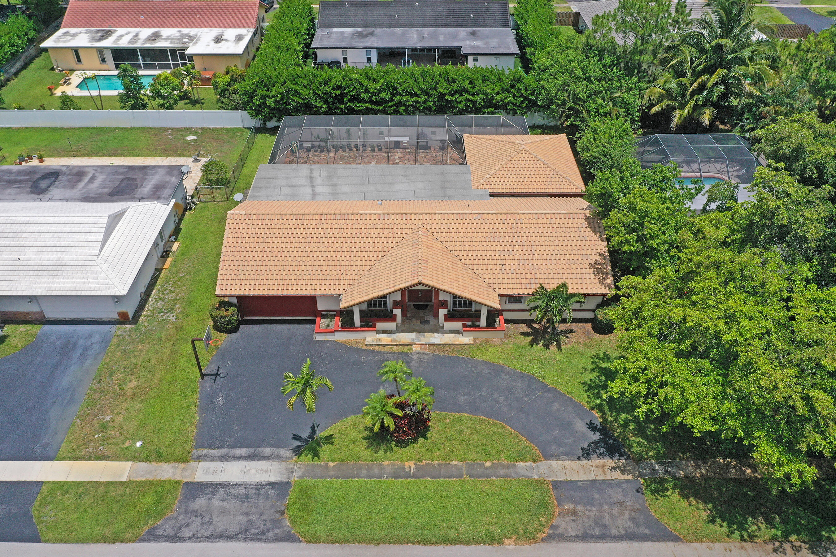 main property photo 85