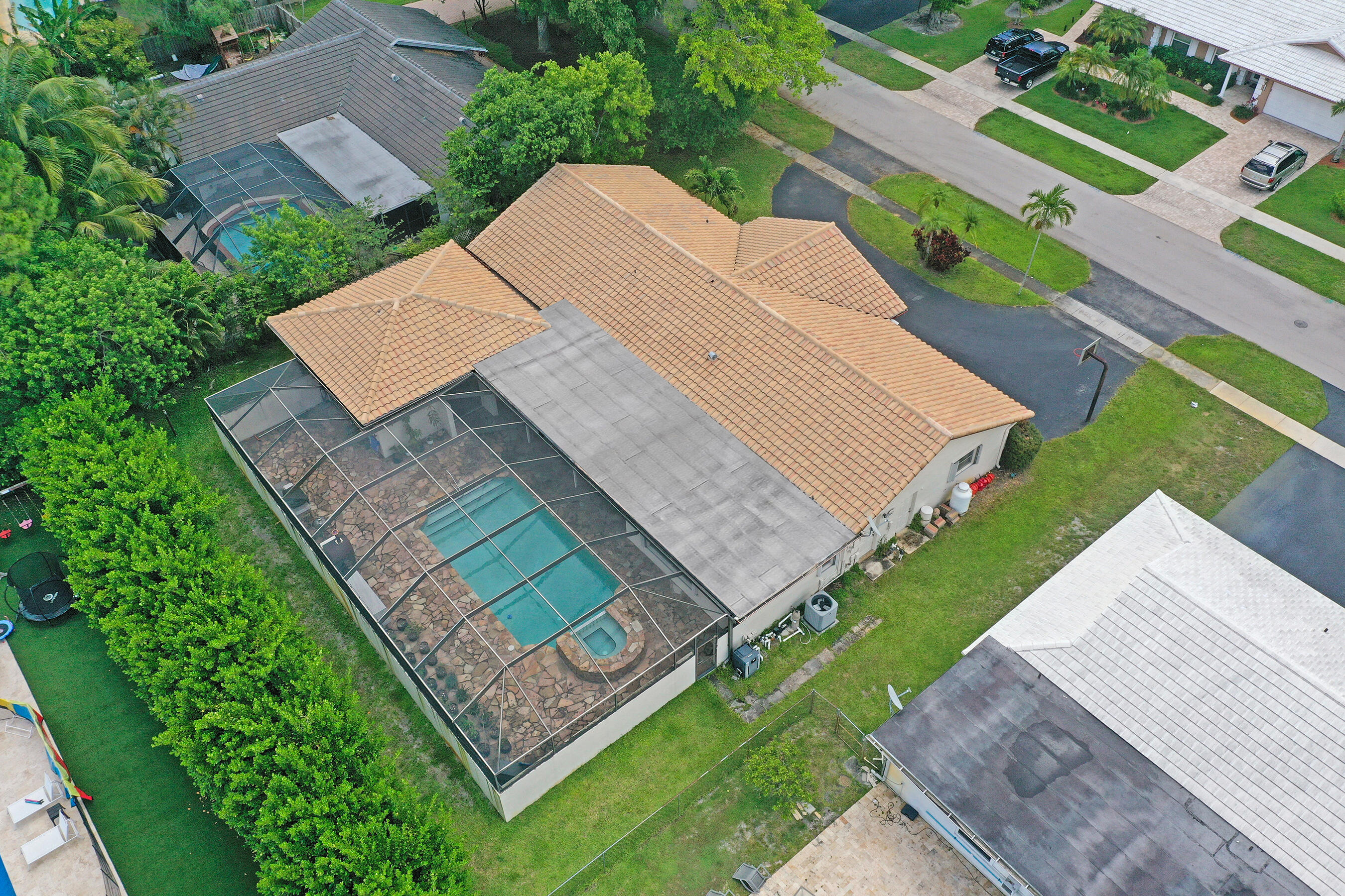main property photo 87