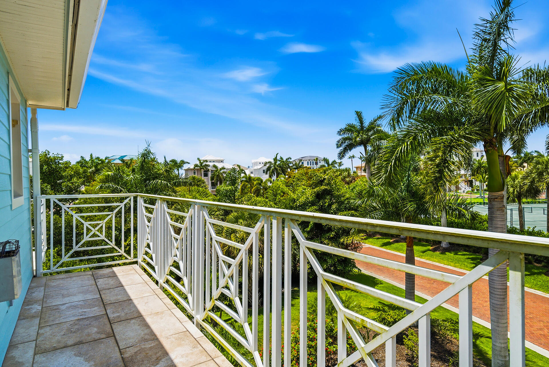 main property photo 46