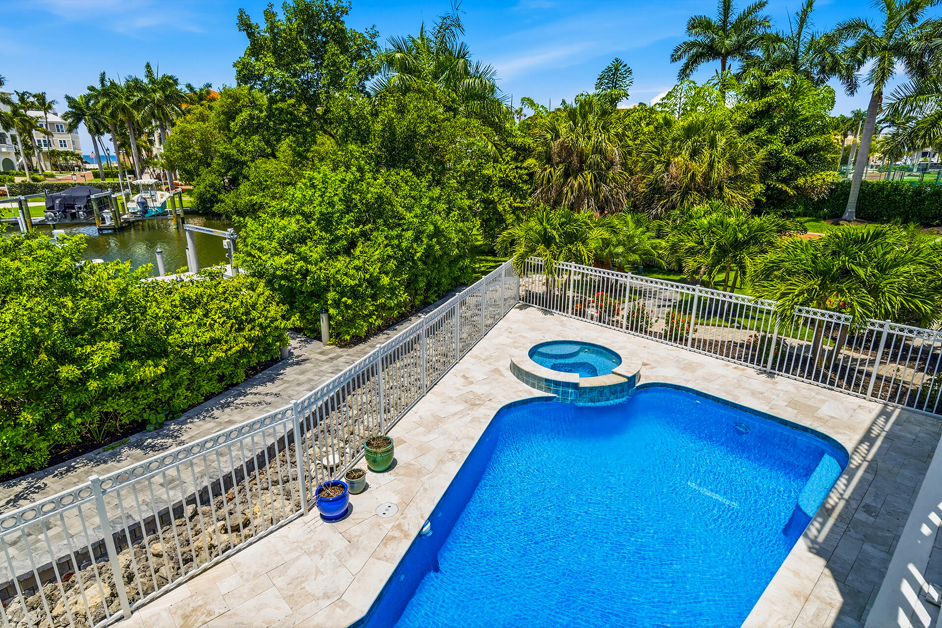 main property photo 79