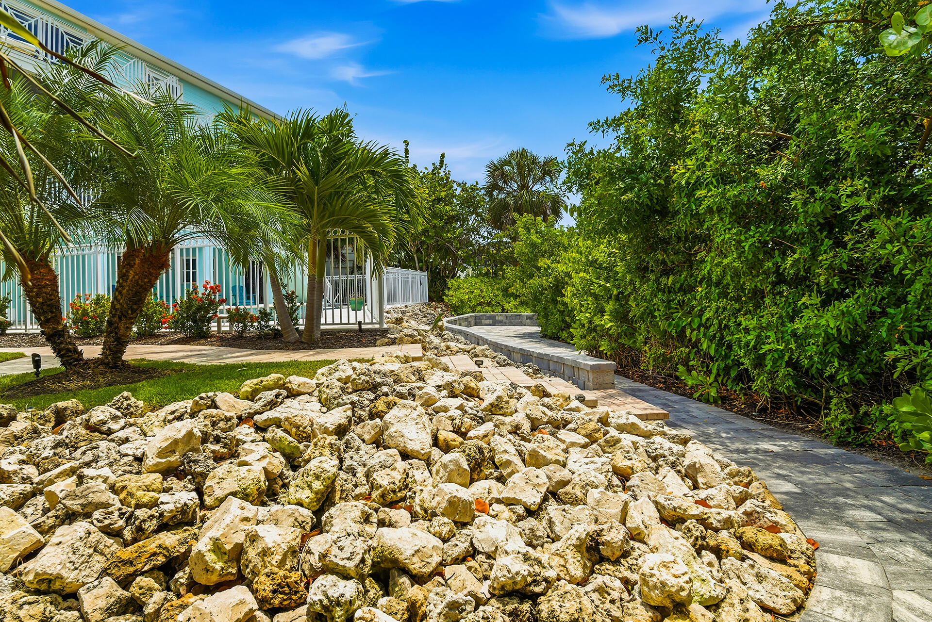 main property photo 81
