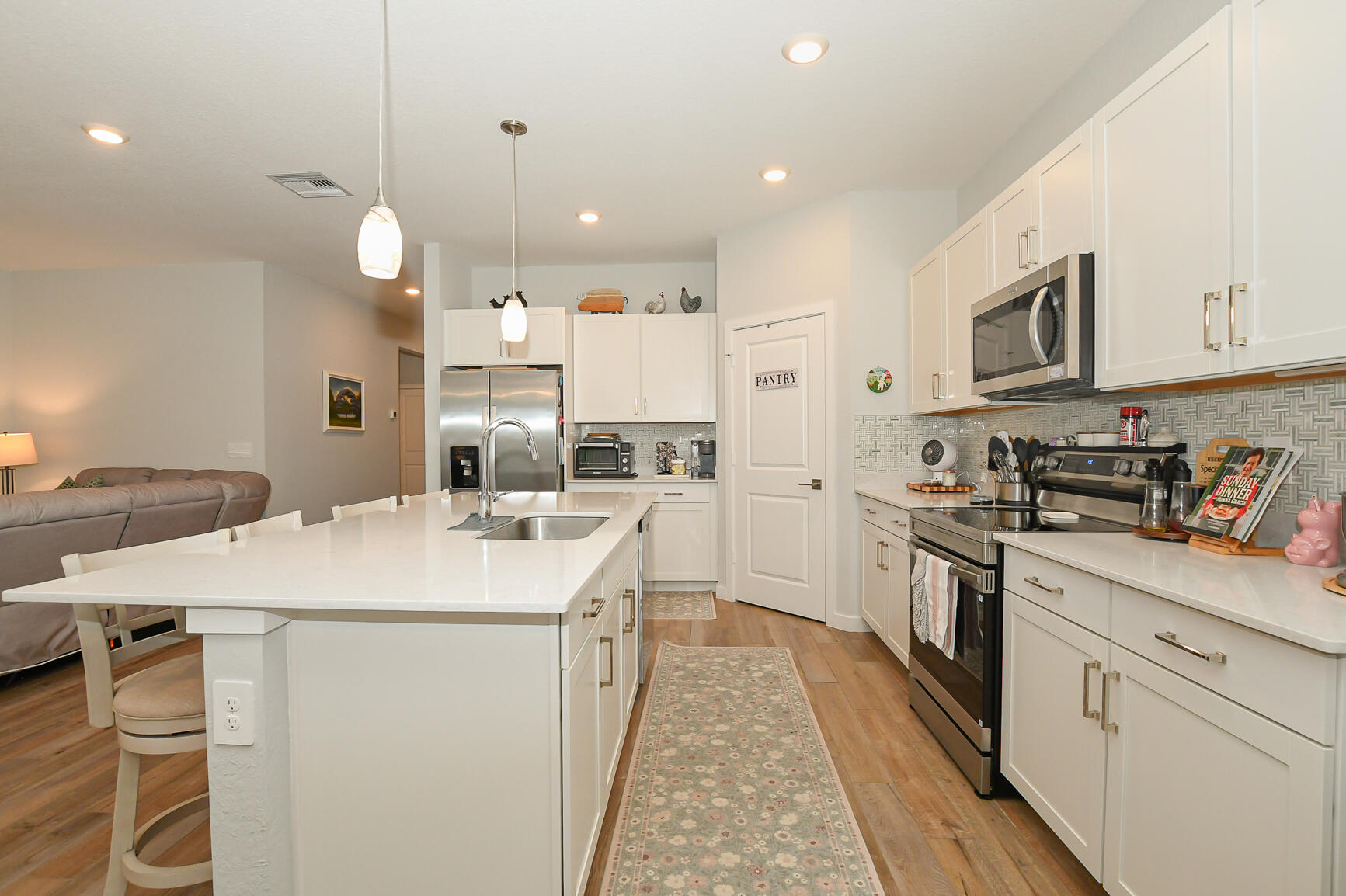 main property photo 43