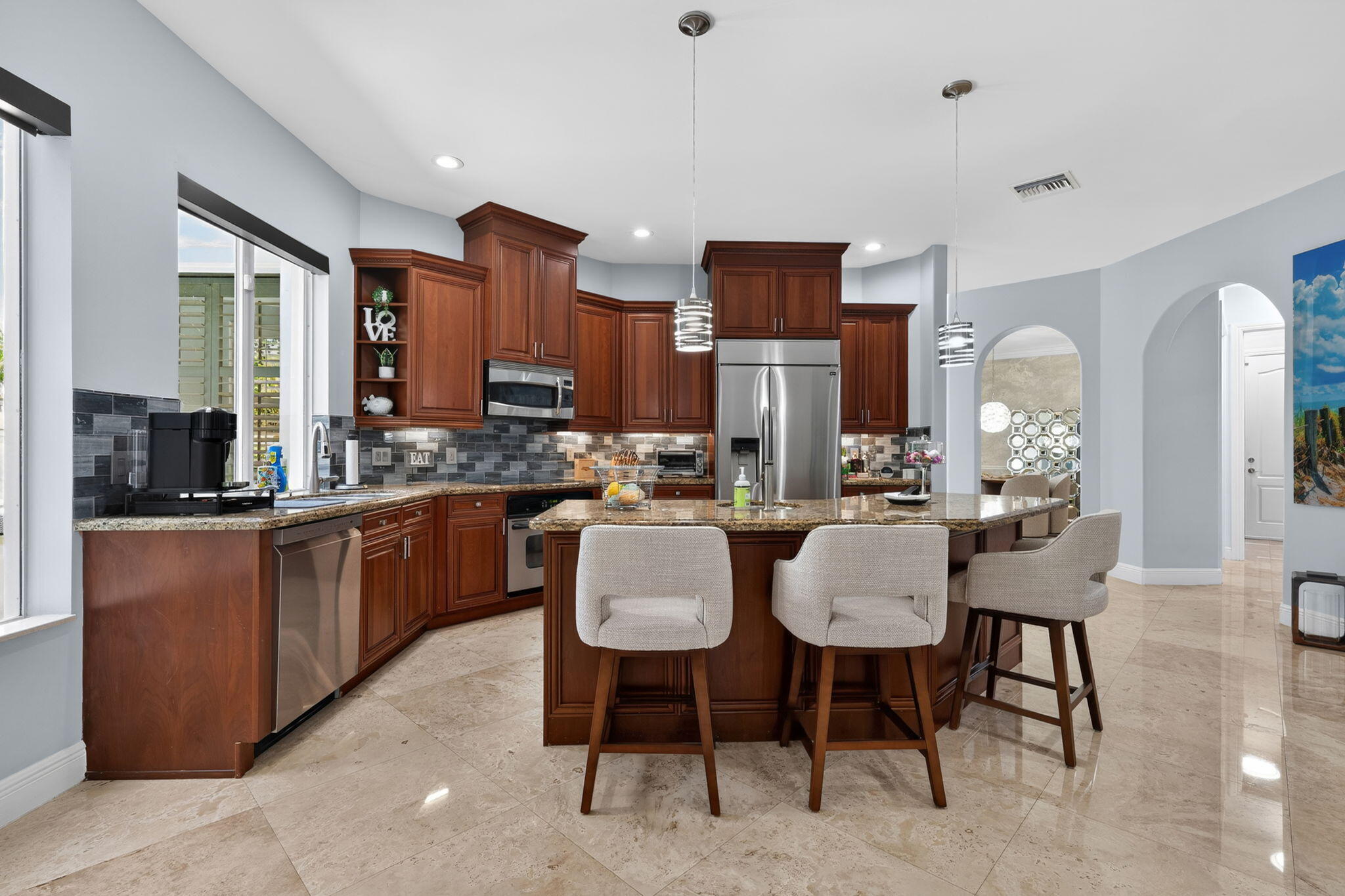 main property photo 49