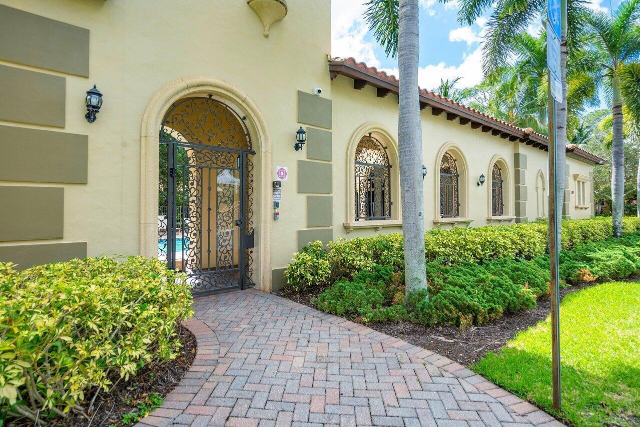 main property photo 78