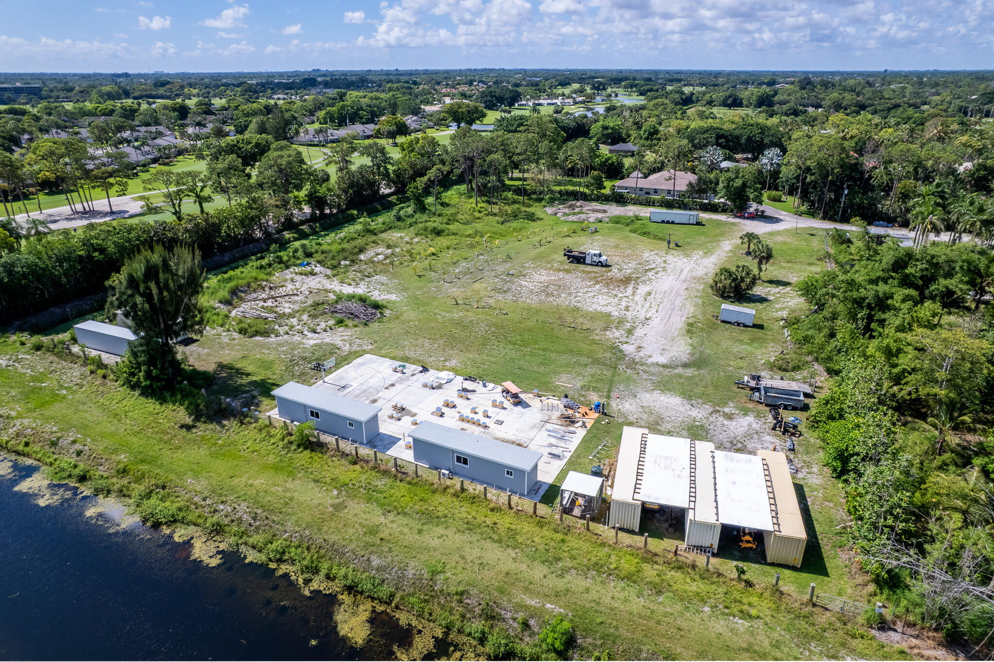 main property photo 36