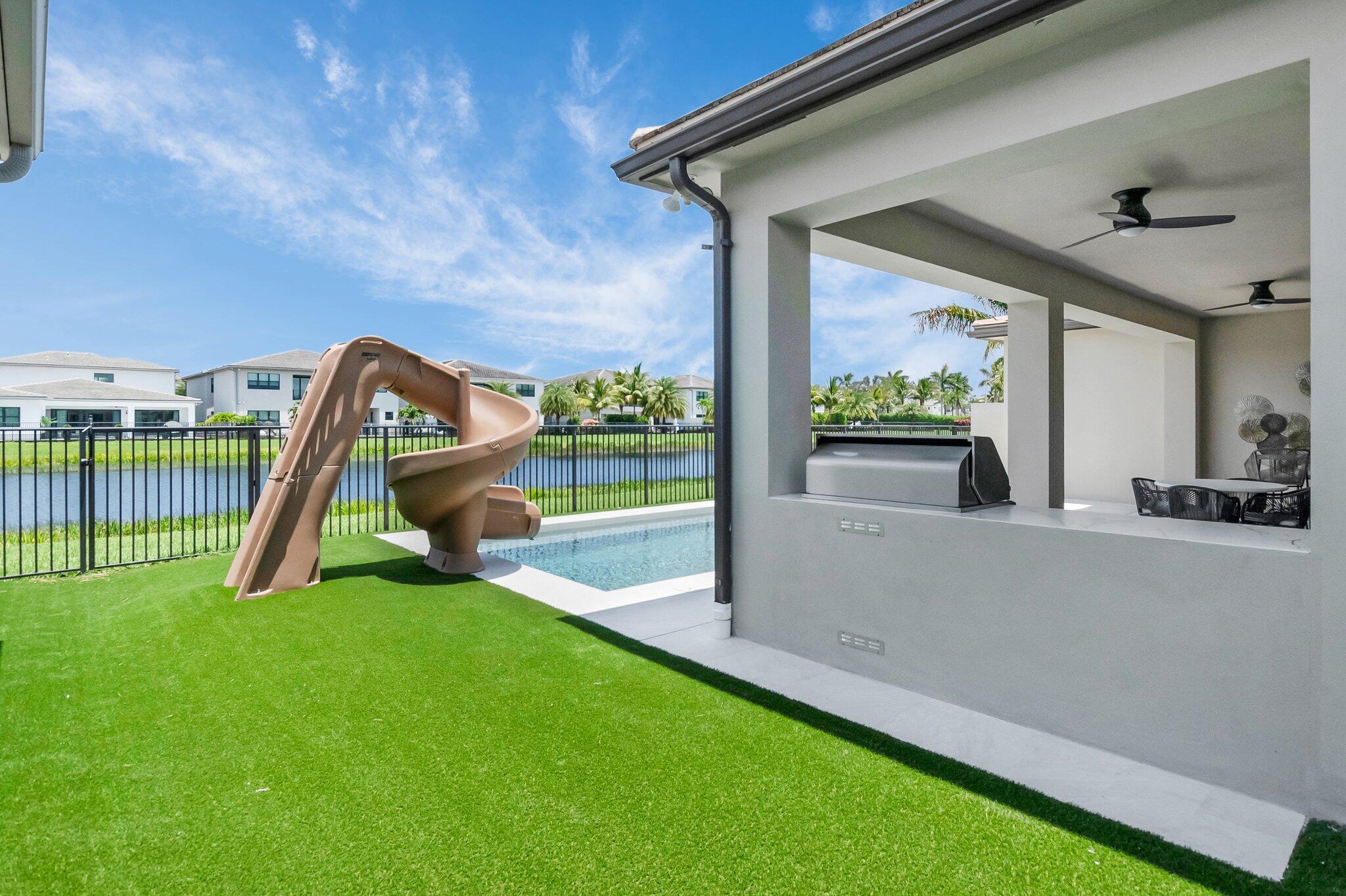 main property photo 60