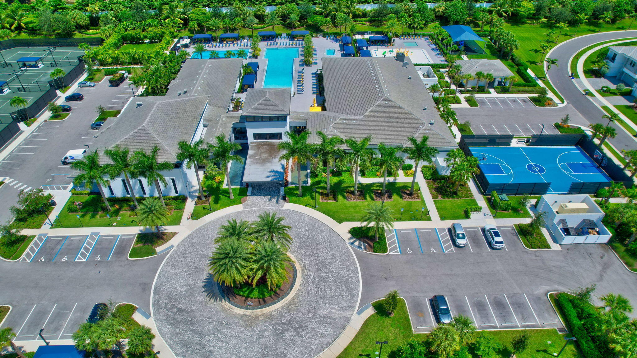 main property photo 74