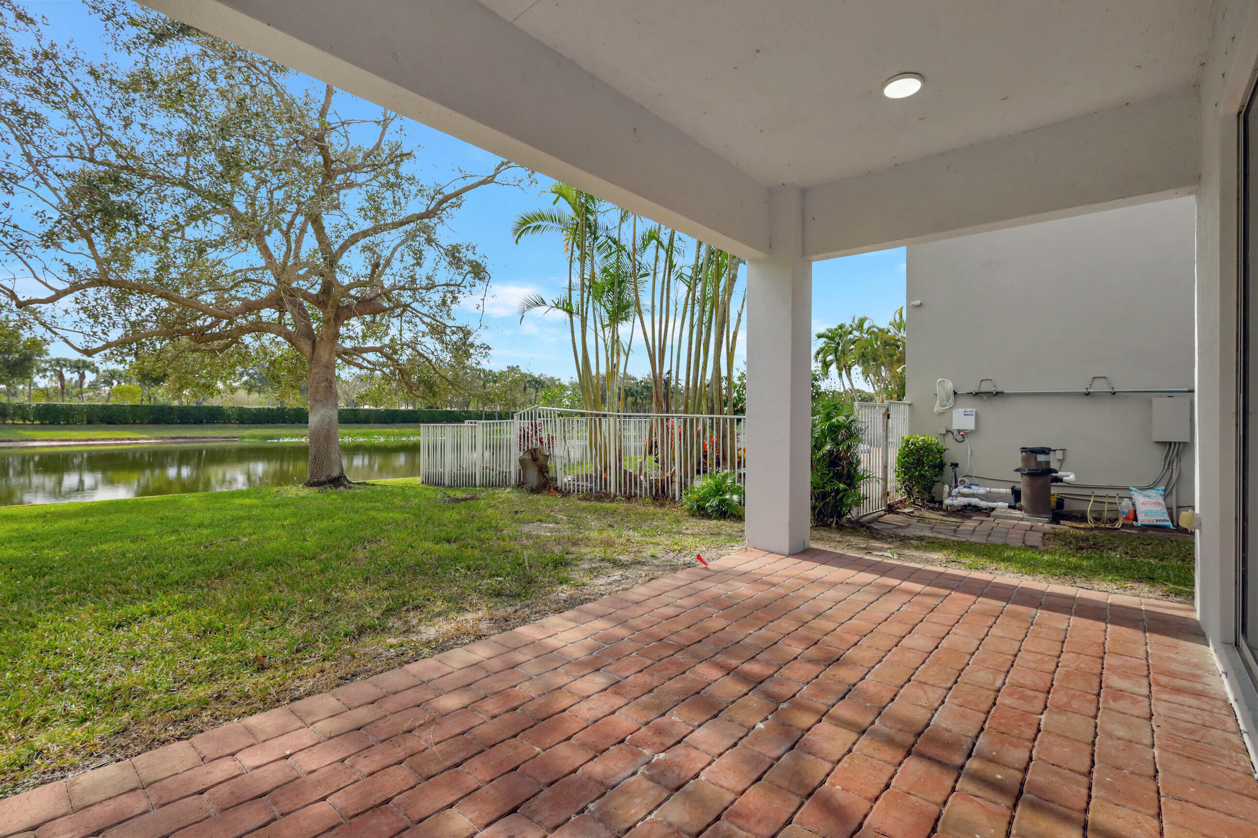 main property photo 75