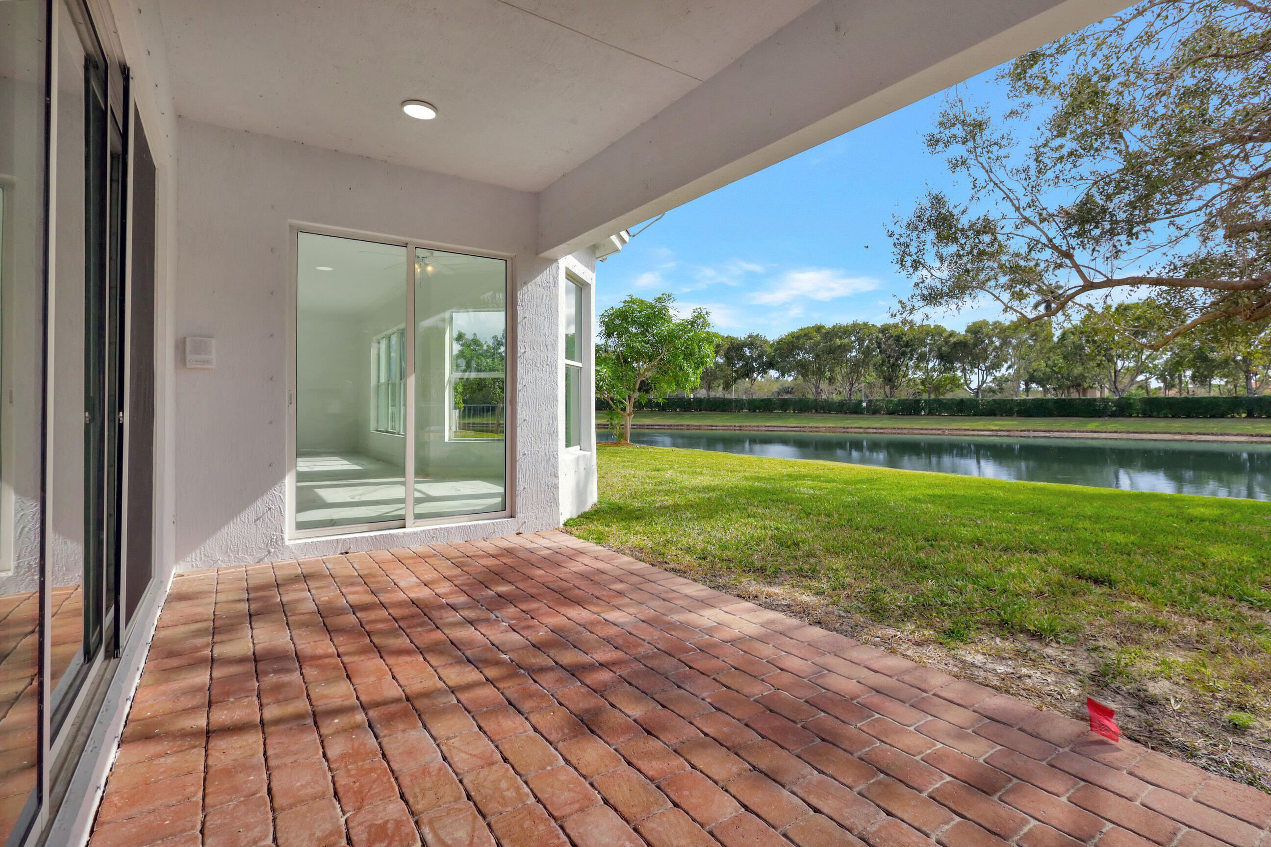 main property photo 76