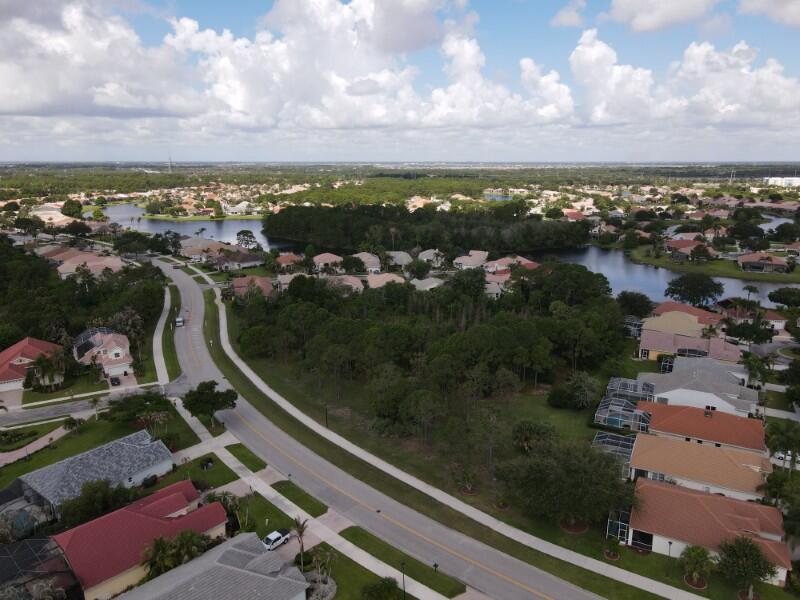 main property photo 98