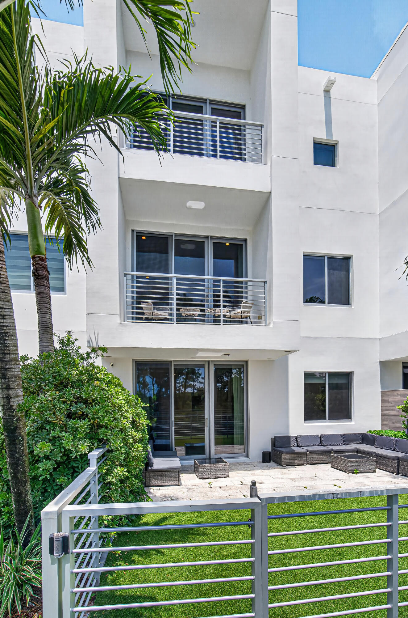main property photo 51