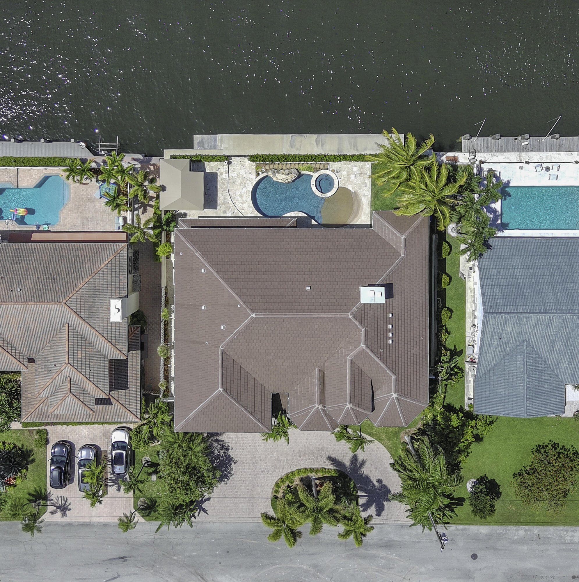 main property photo 79
