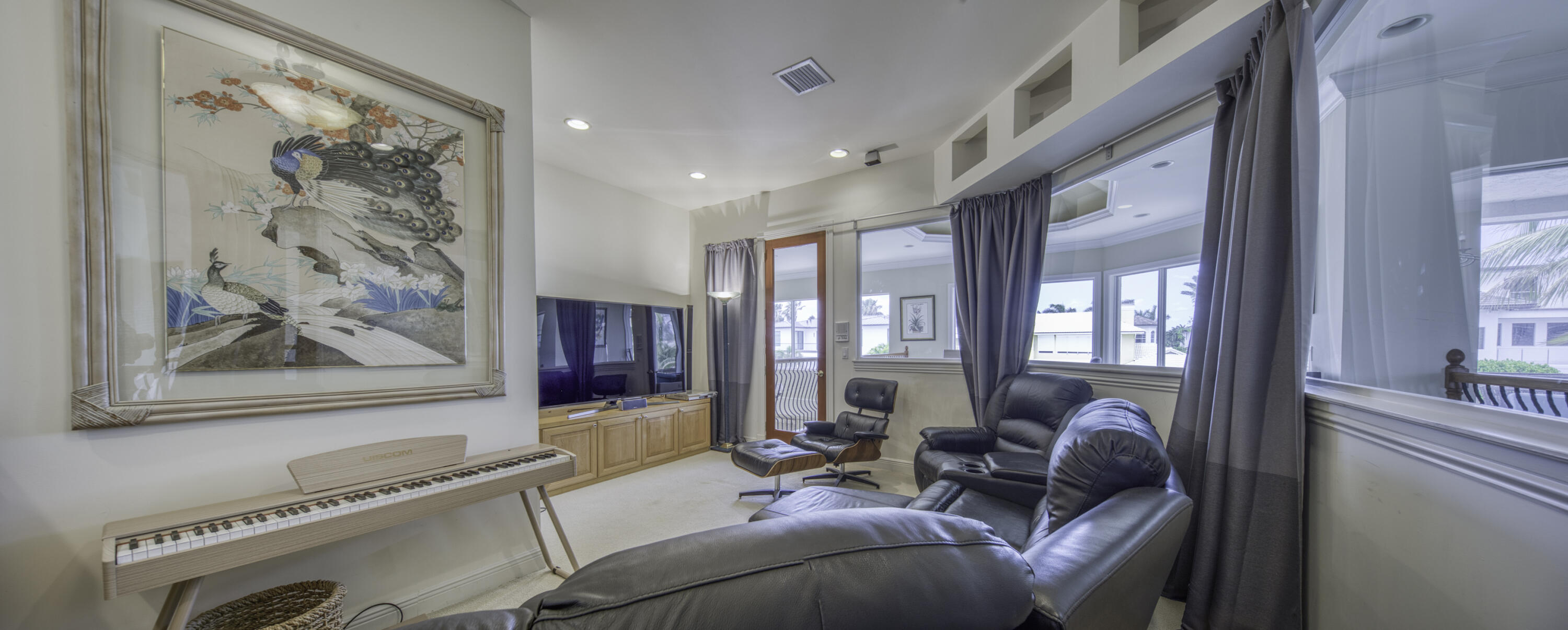 main property photo 83