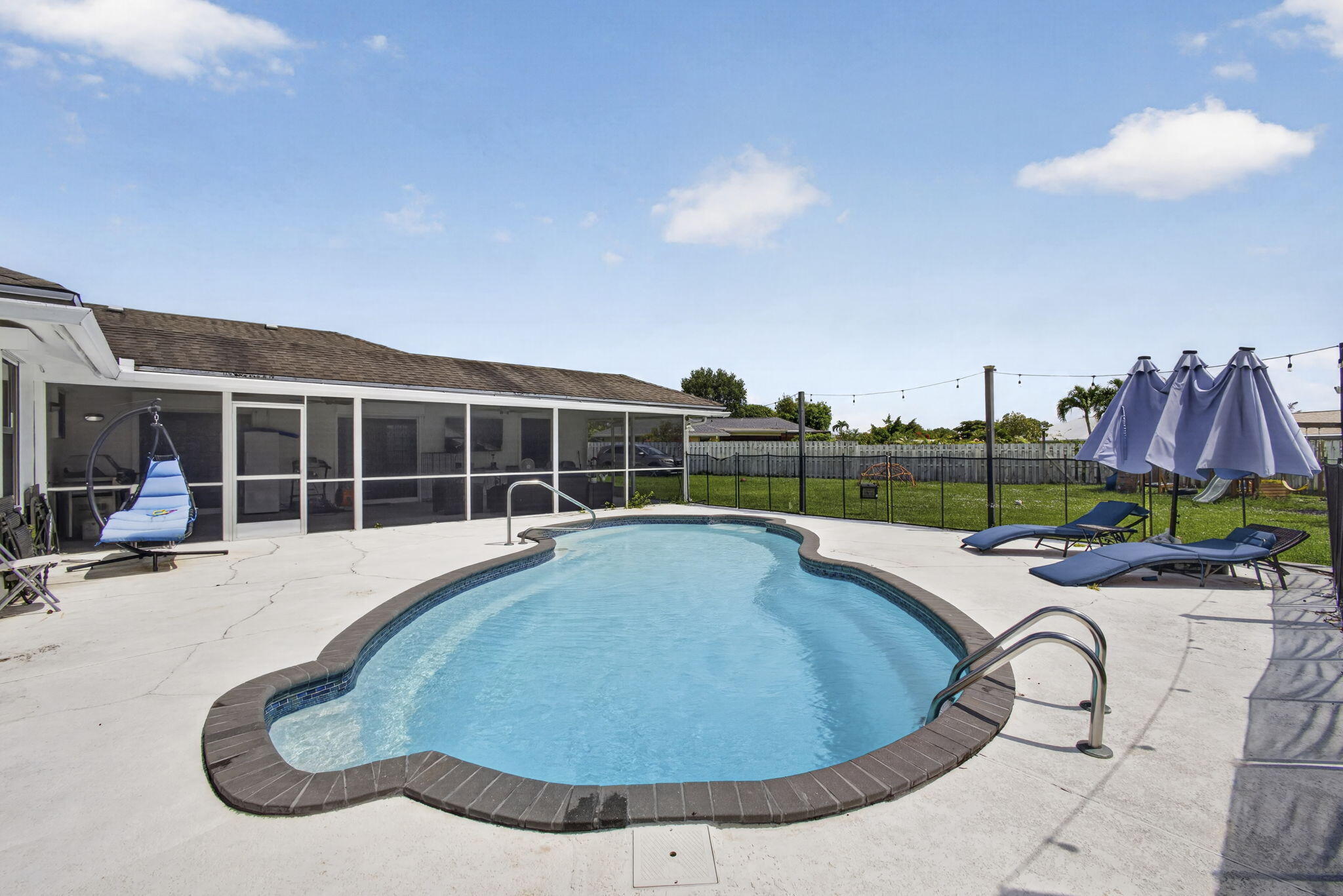 main property photo 70
