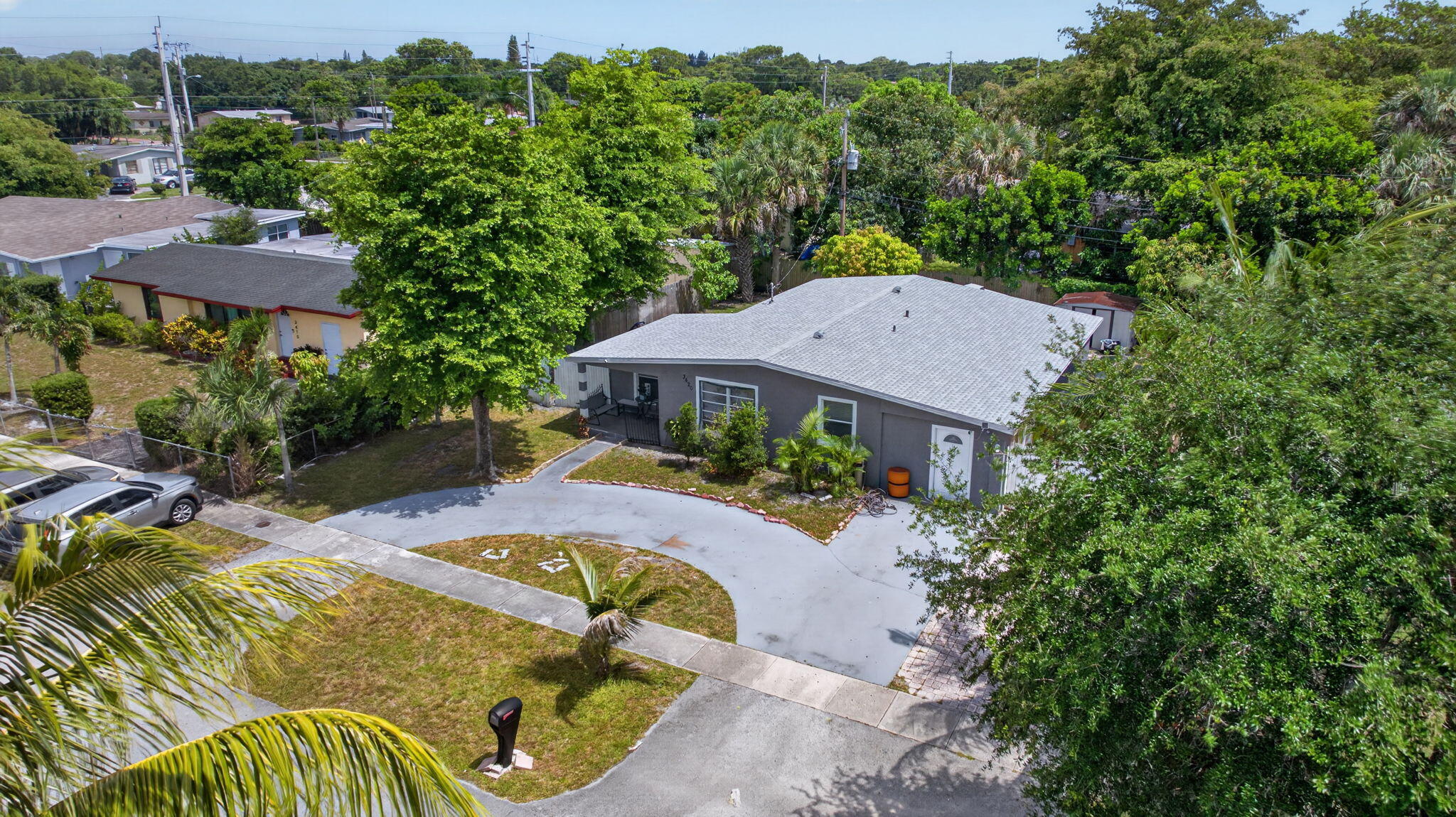 main property photo 27