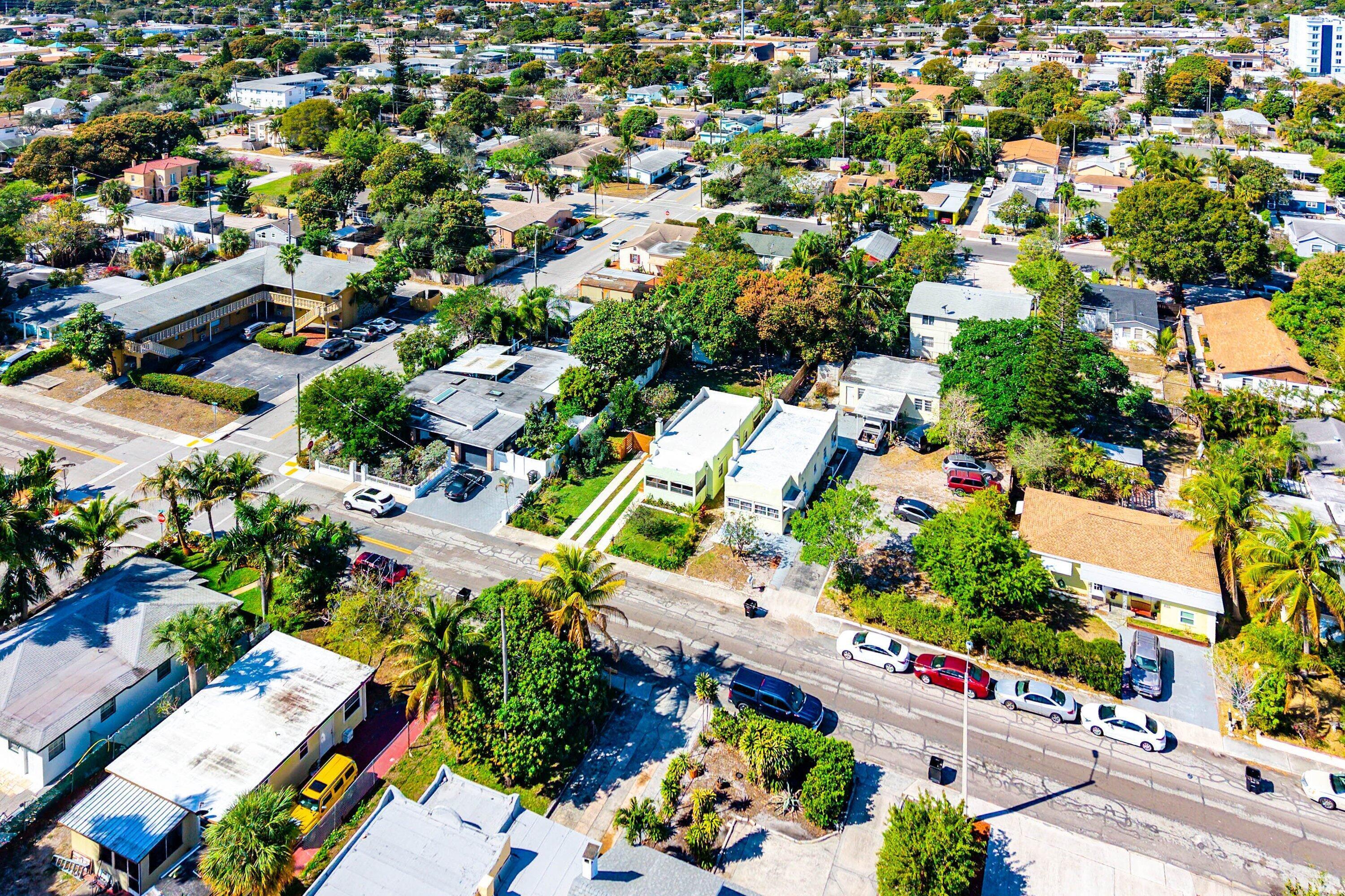 main property photo 22