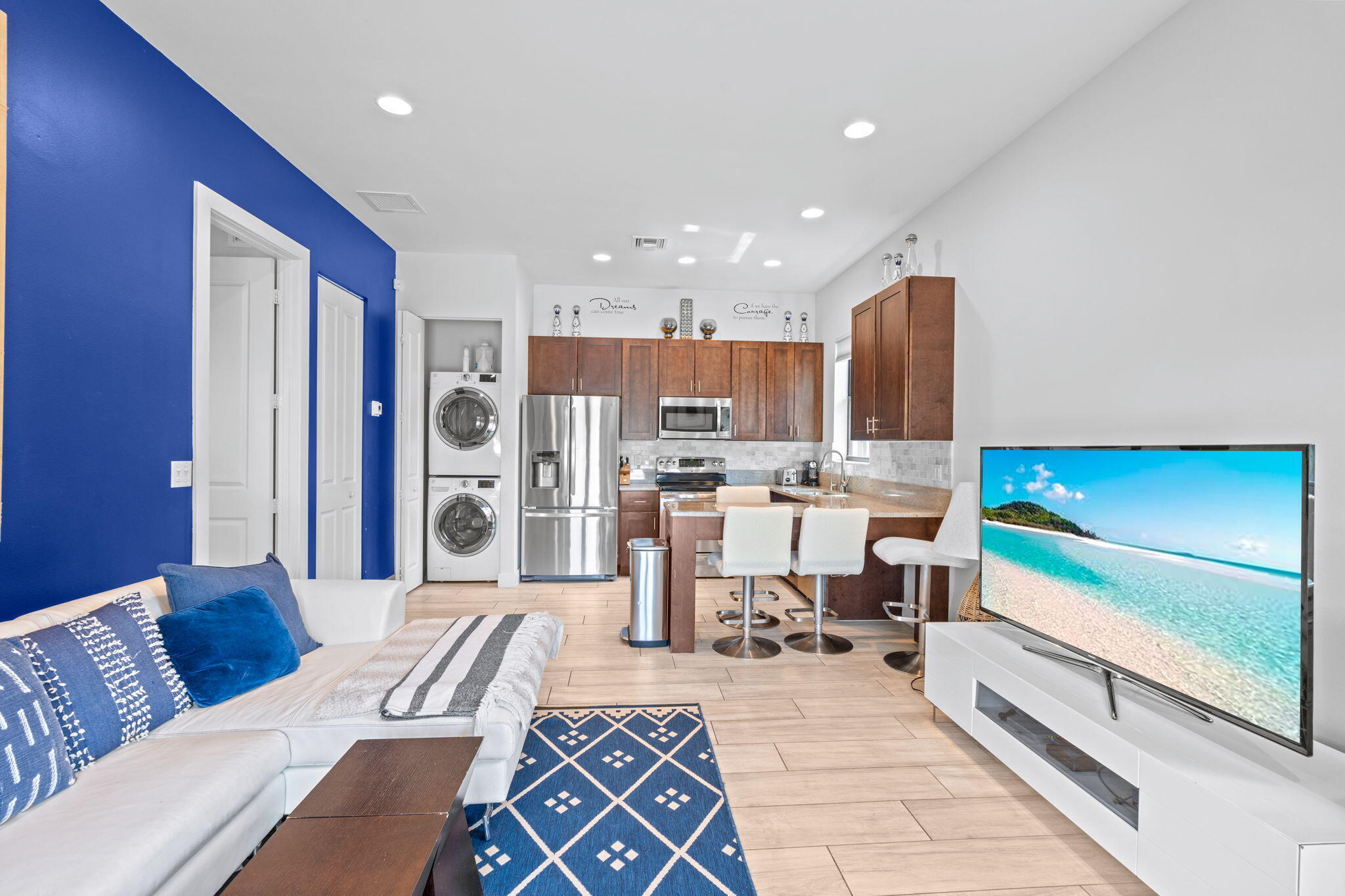 main property photo 61