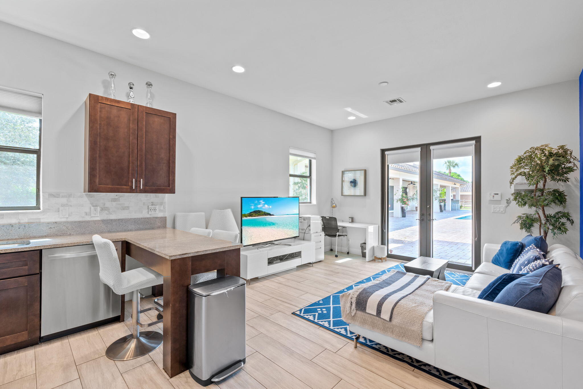 main property photo 65