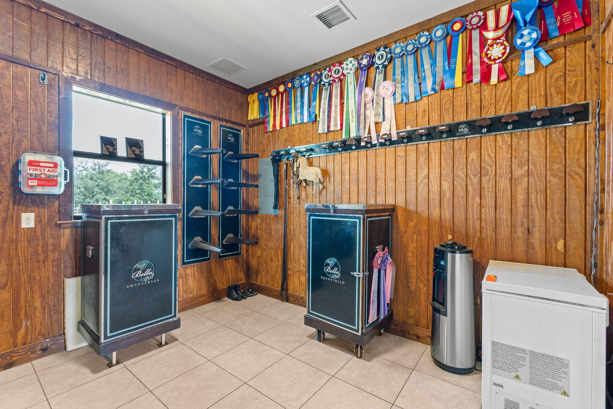 main property photo 79
